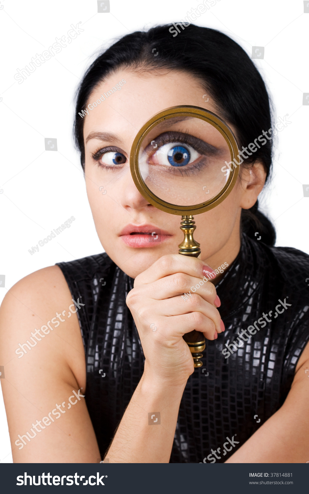 magnifying eyes