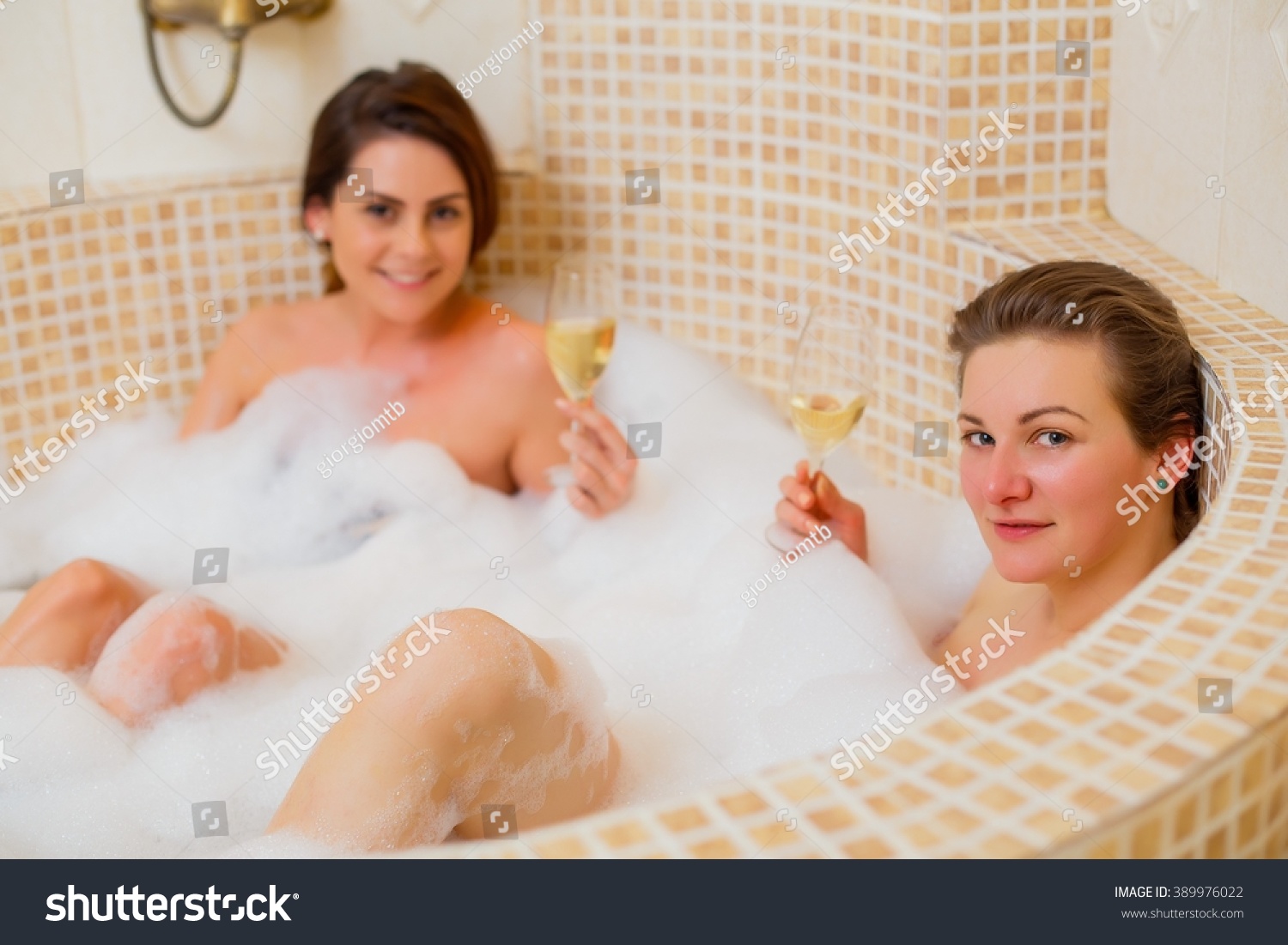 Lesbian In The Tub