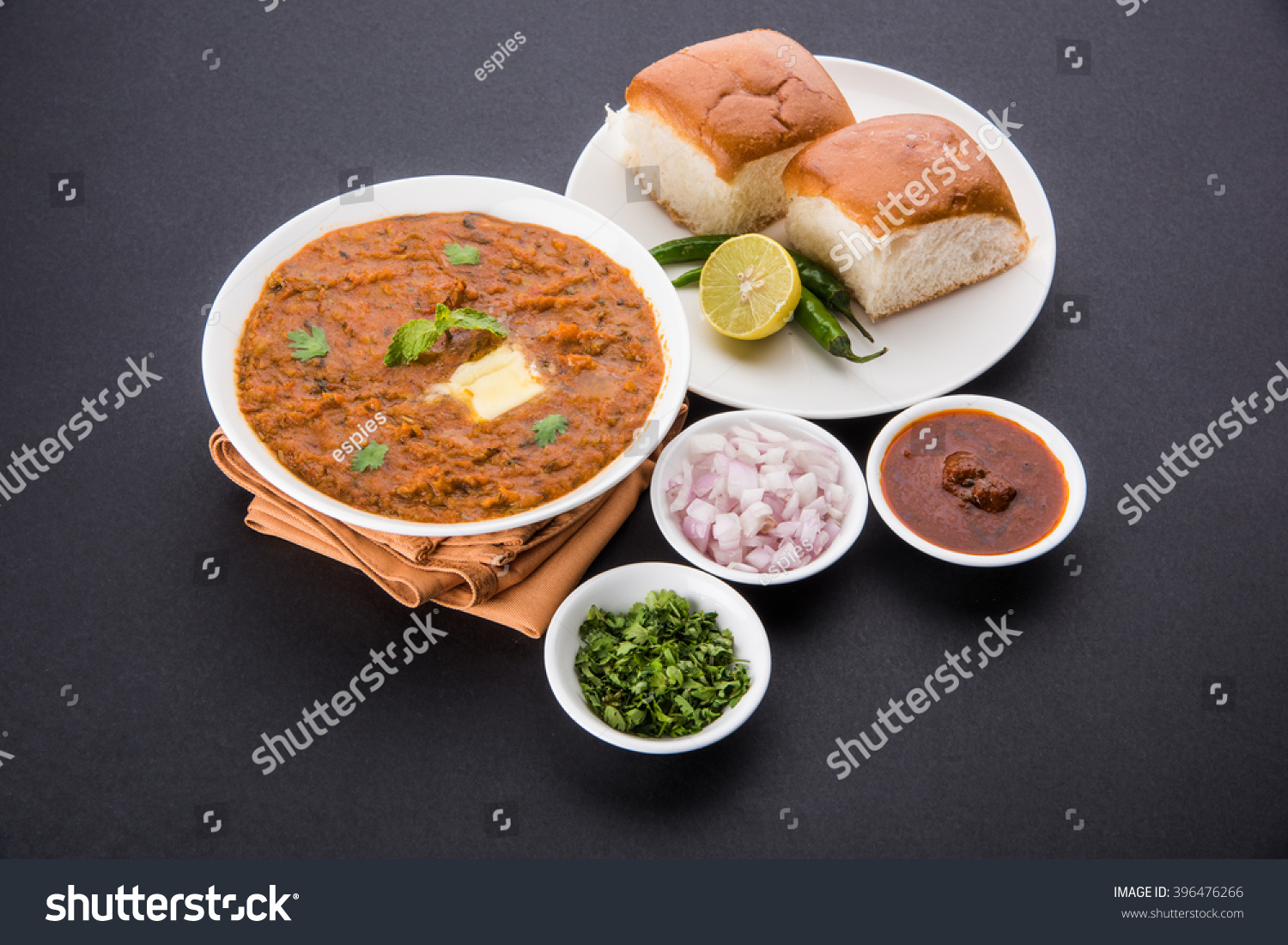 Pav Bhaji Indian Spicy Fast Food Stock Photo 396476266 | Shutterstock