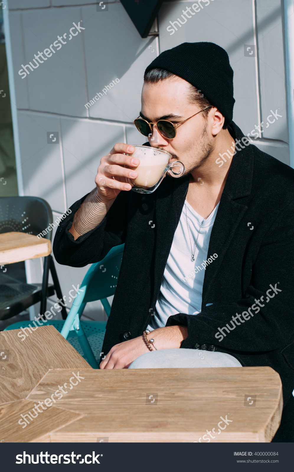 5,913 Europe coffee terrace people 이미지, 스톡 사진 및 벡터 | Shutterstock