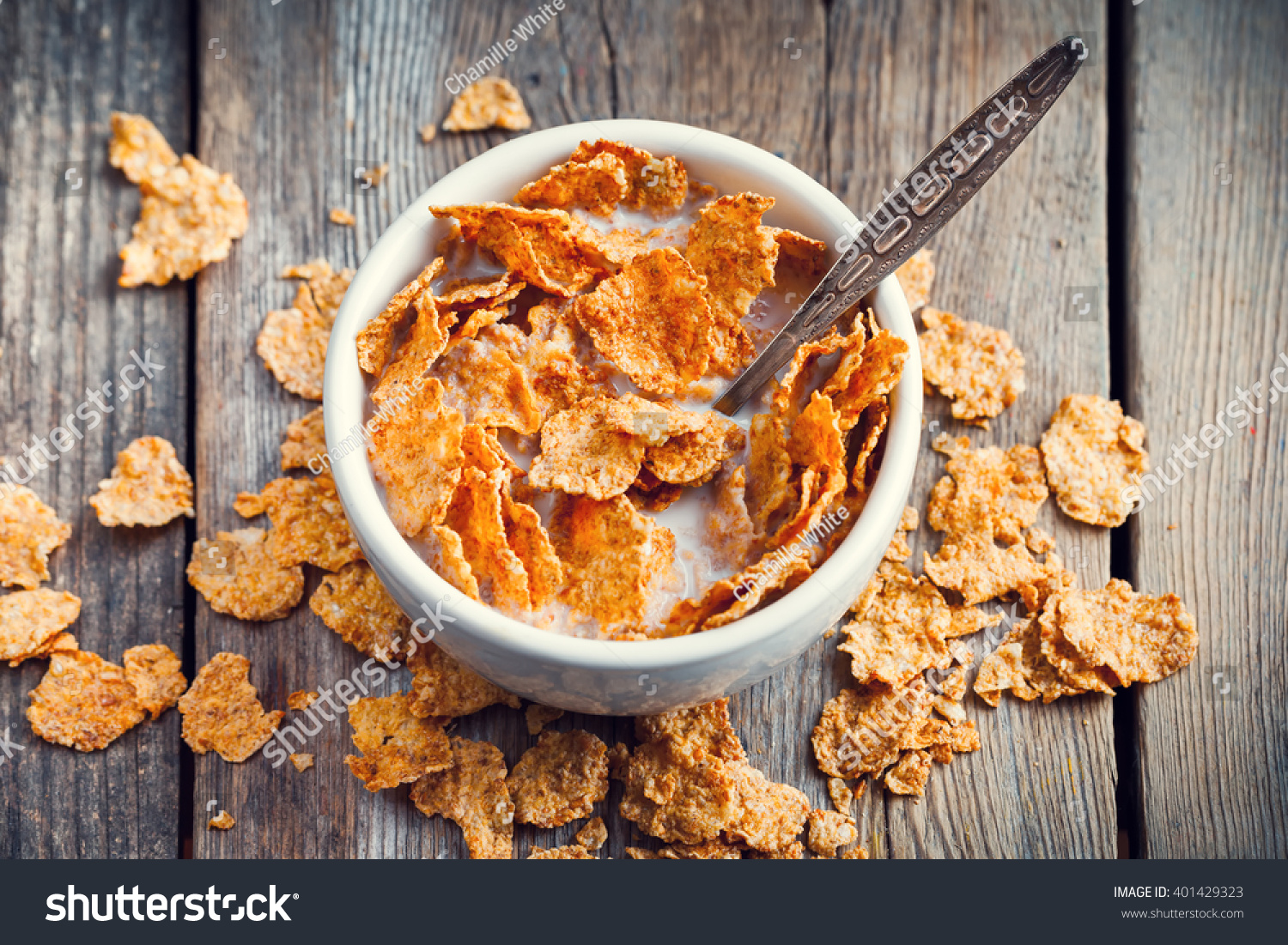 Breakfast Cereal Wheat Flakes Bowl Milk Stock Photo 401429323 ...