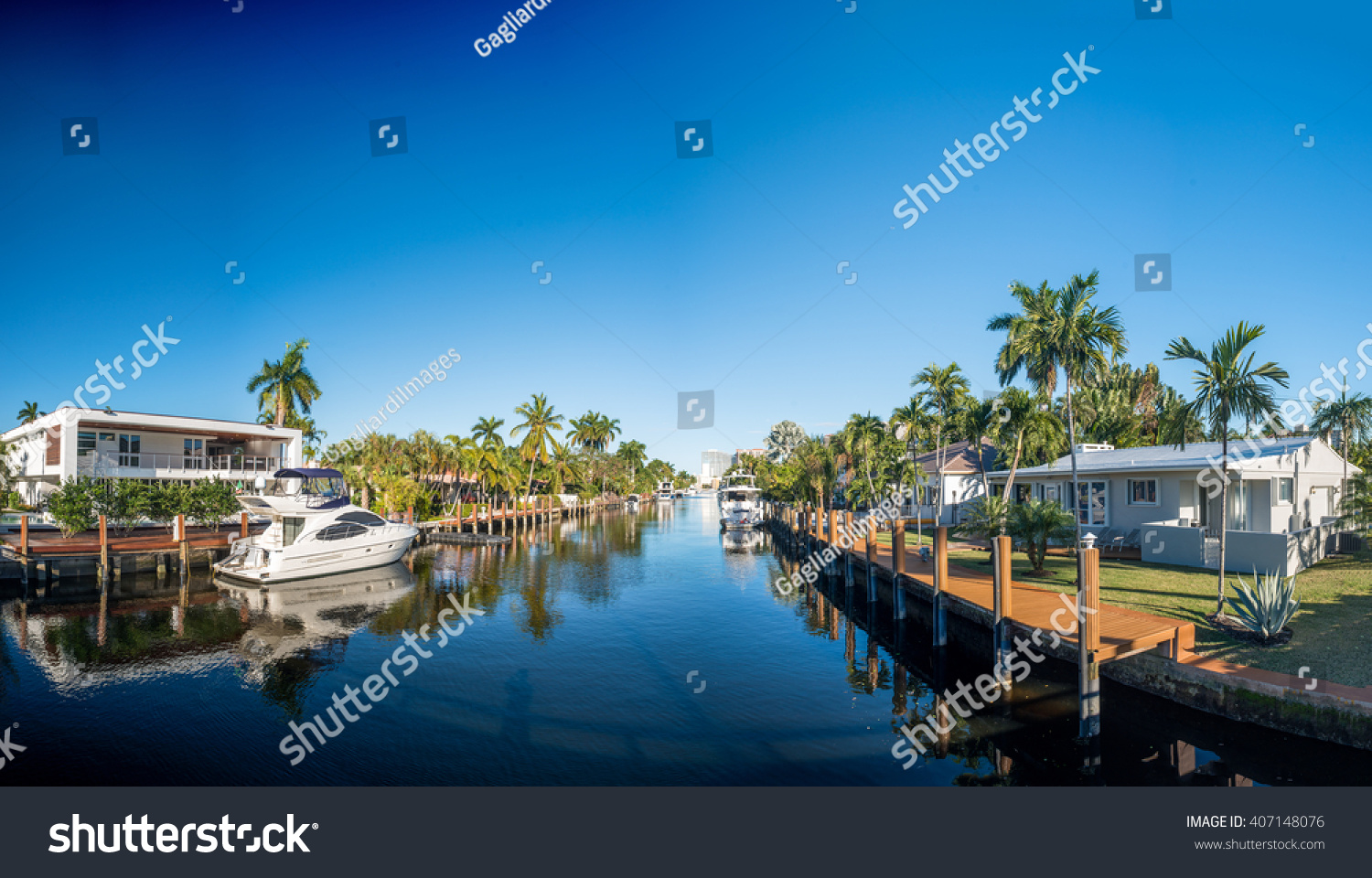 Fort Lauderdale Sunset Florida Canals Homes Stock Photo 407148076 ...