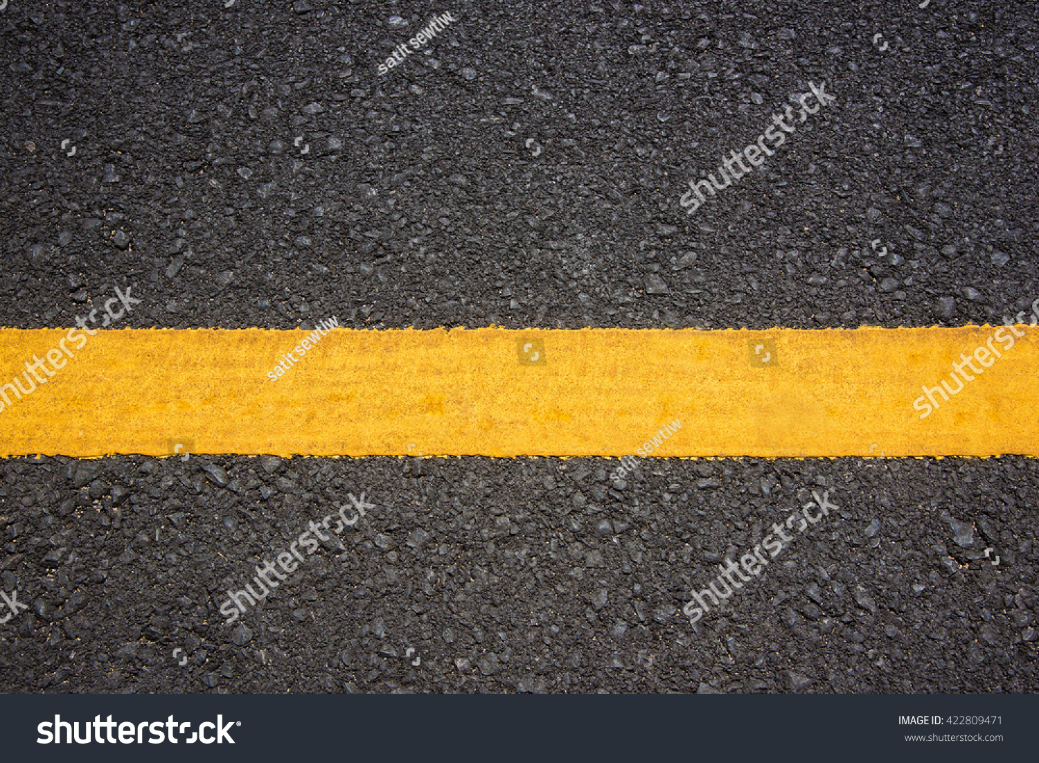 Yellow Line On Road Background Stock Photo 422809471 | Shutterstock