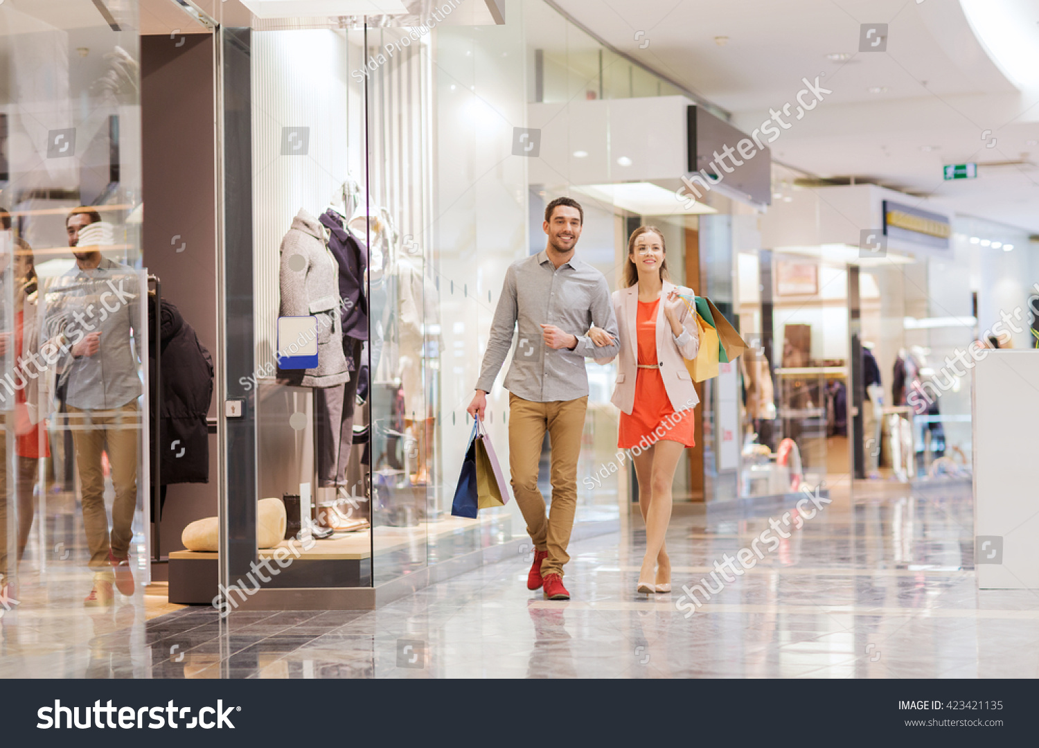 220,189 Luxury shopping mall 이미지, 스톡 사진 및 벡터 | Shutterstock