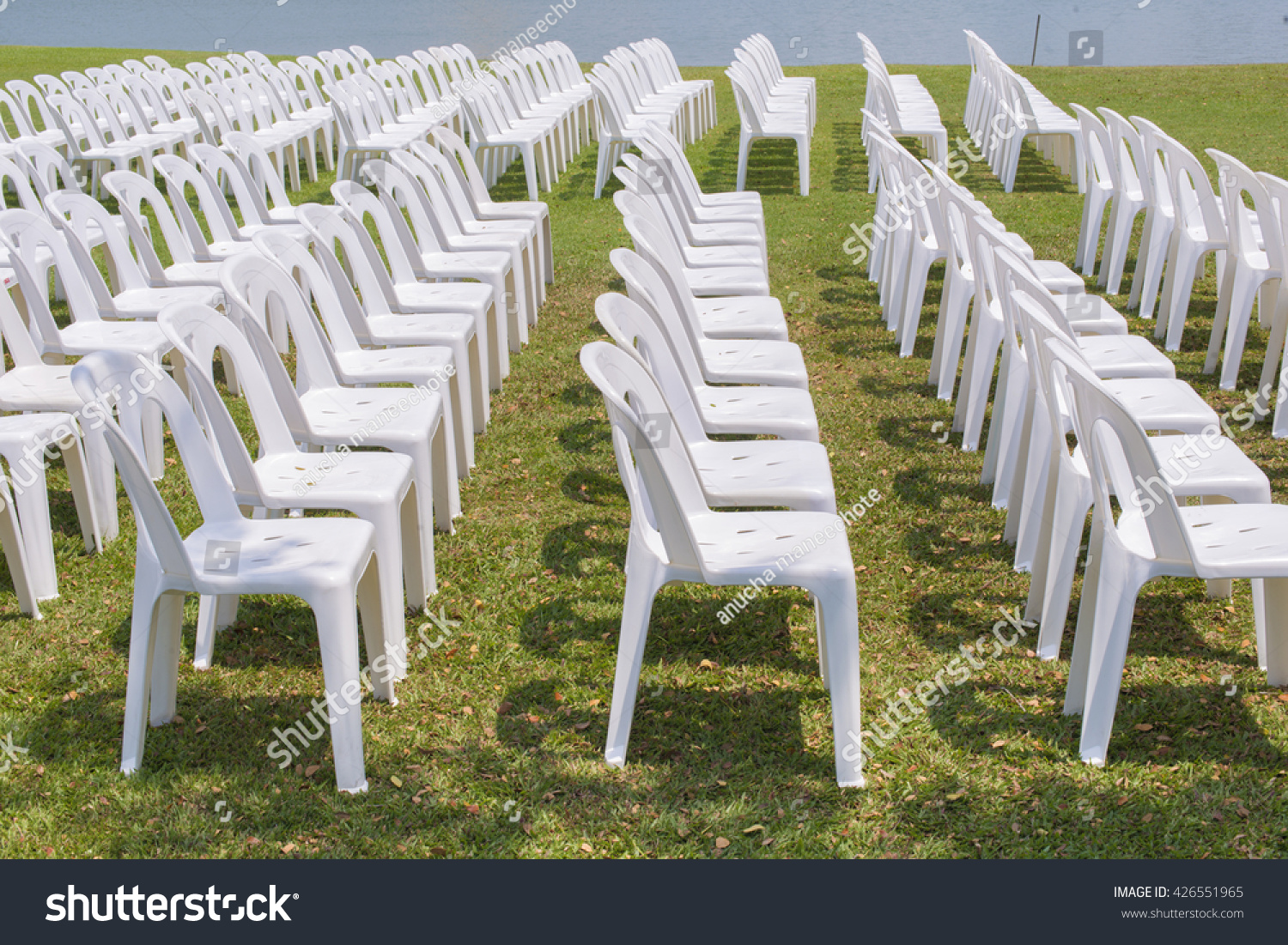 outdoor event chairs