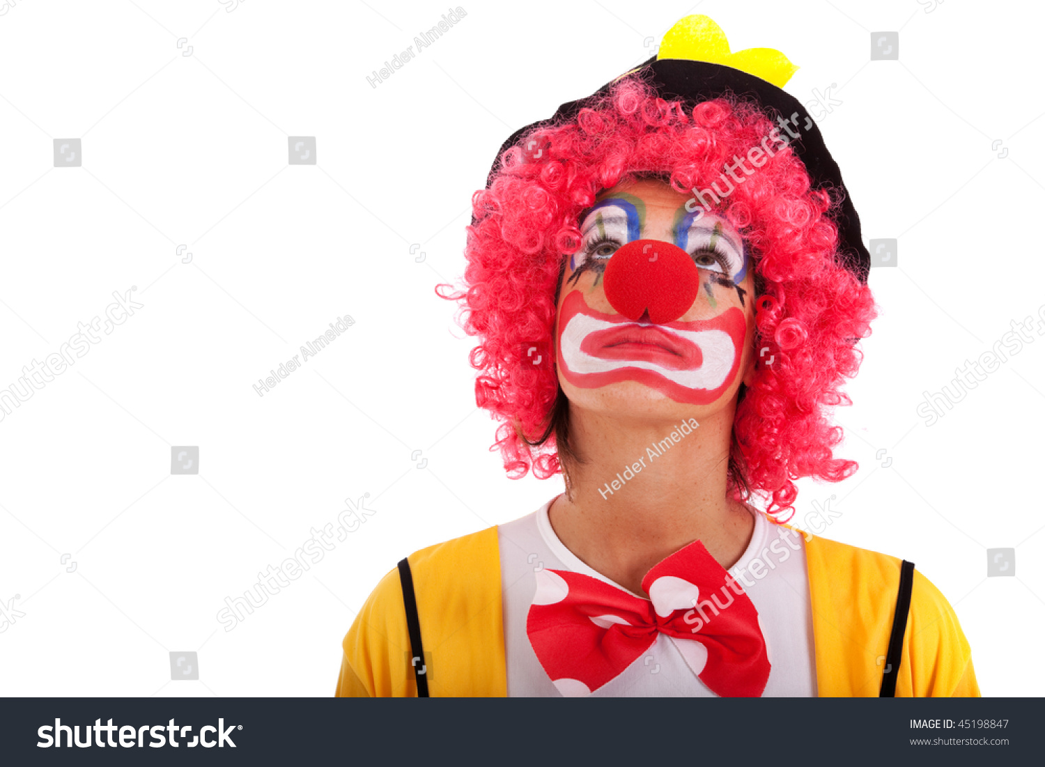 Look a clown. Эмоциональные клоуны. Макфудс клоун сидит.