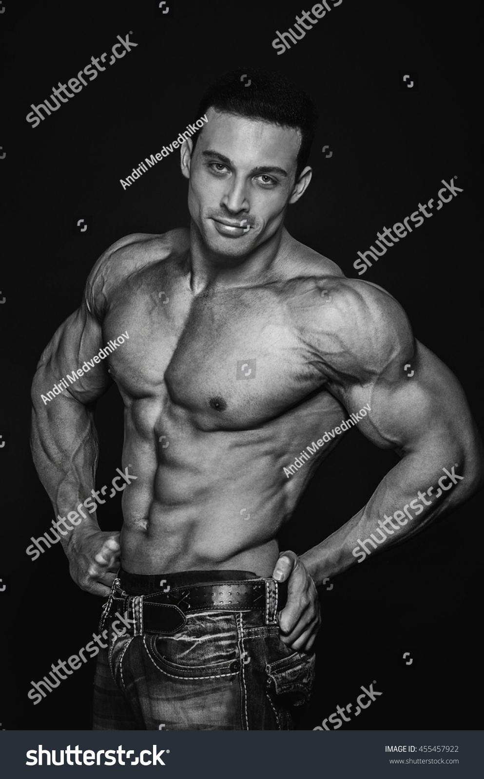 Naked Bodybuilder Studio 스톡 사진 Shutterstock