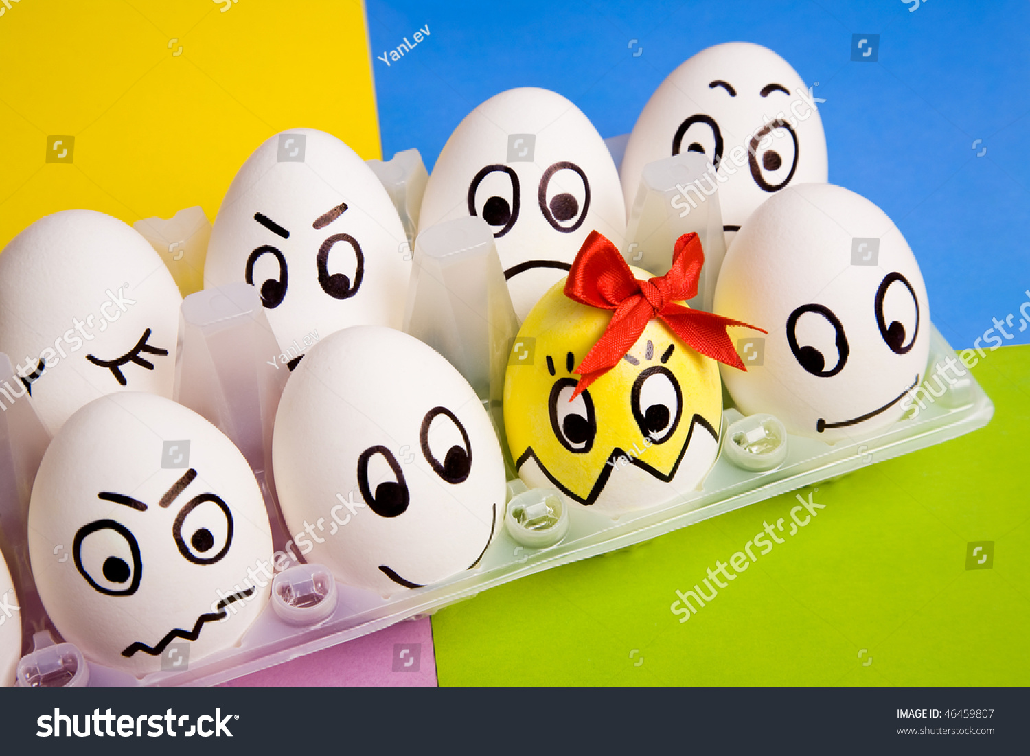 Рожицы на яйцах к Пасхе
