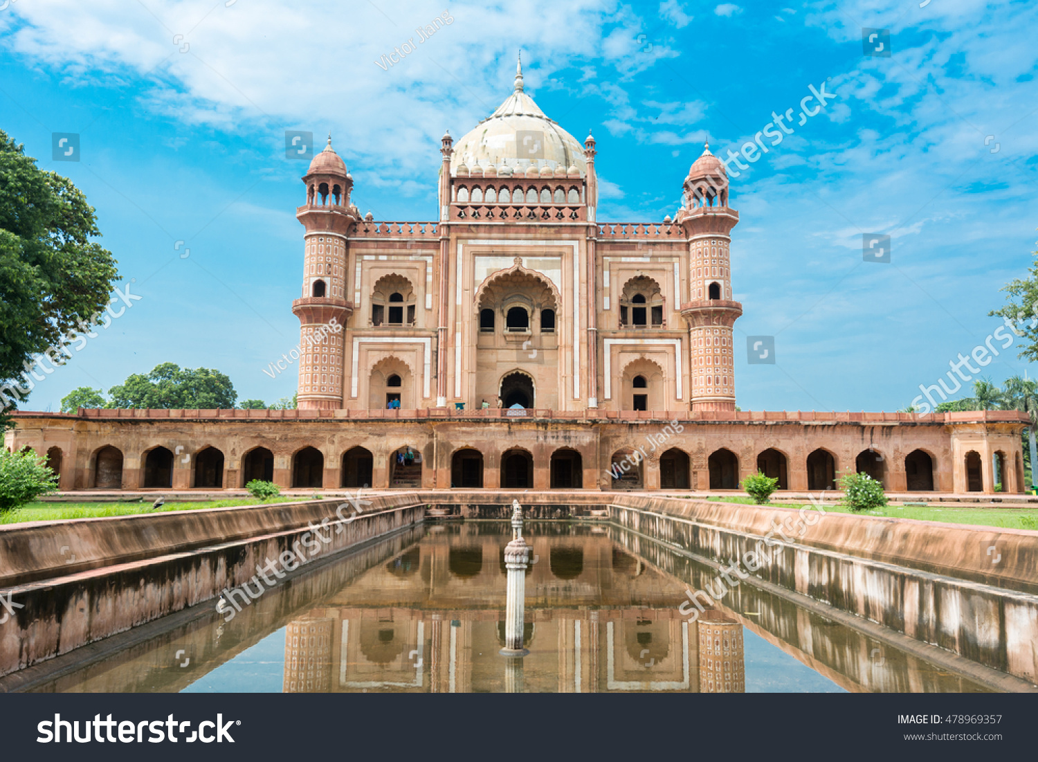 52 Tomb Of Safdar Jung Foto Stok, Gambar & Fotografi | Shutterstock