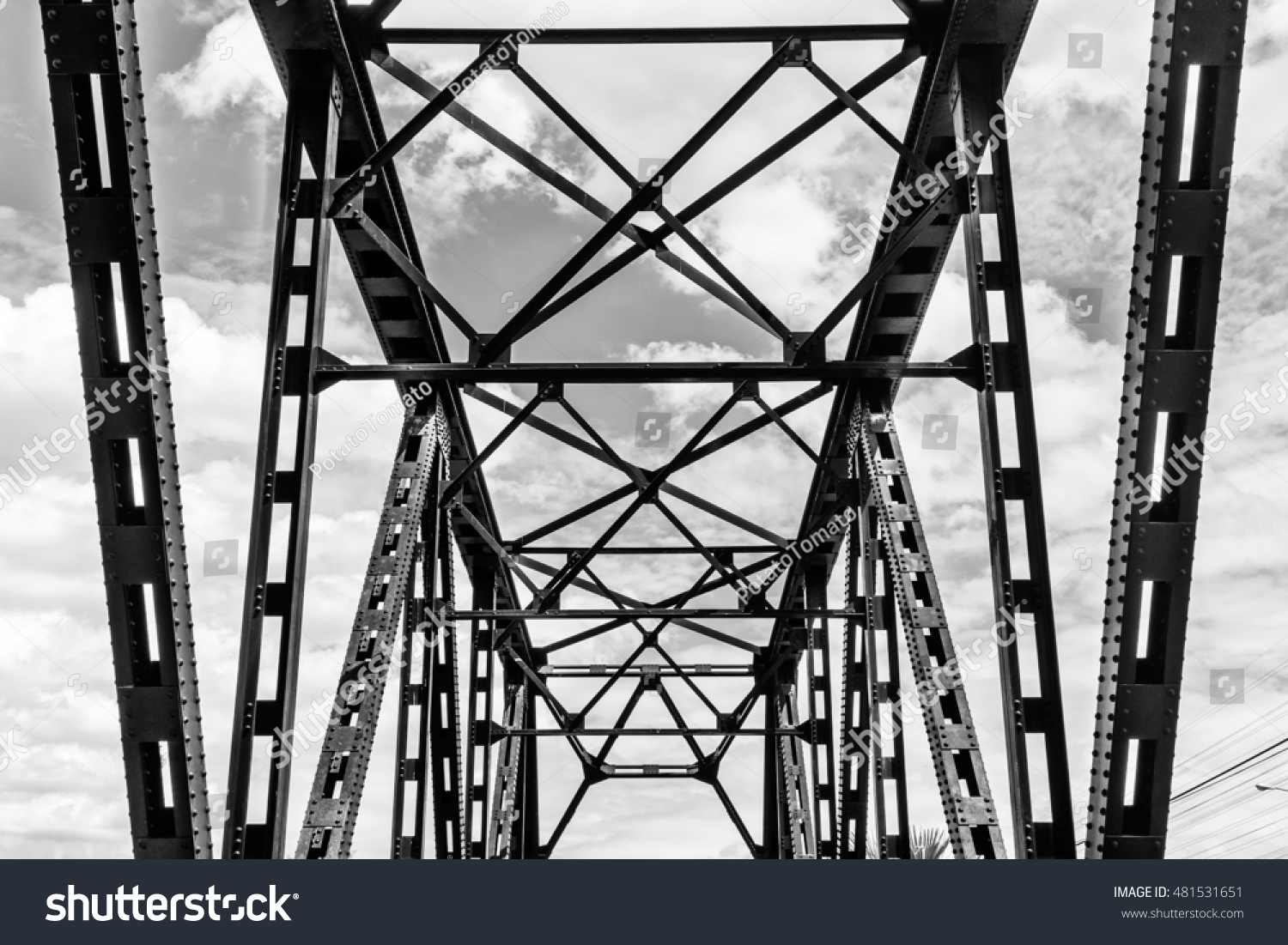 Steel Truss Structure Rail Bridge Across Stock Photo 481531651 ...