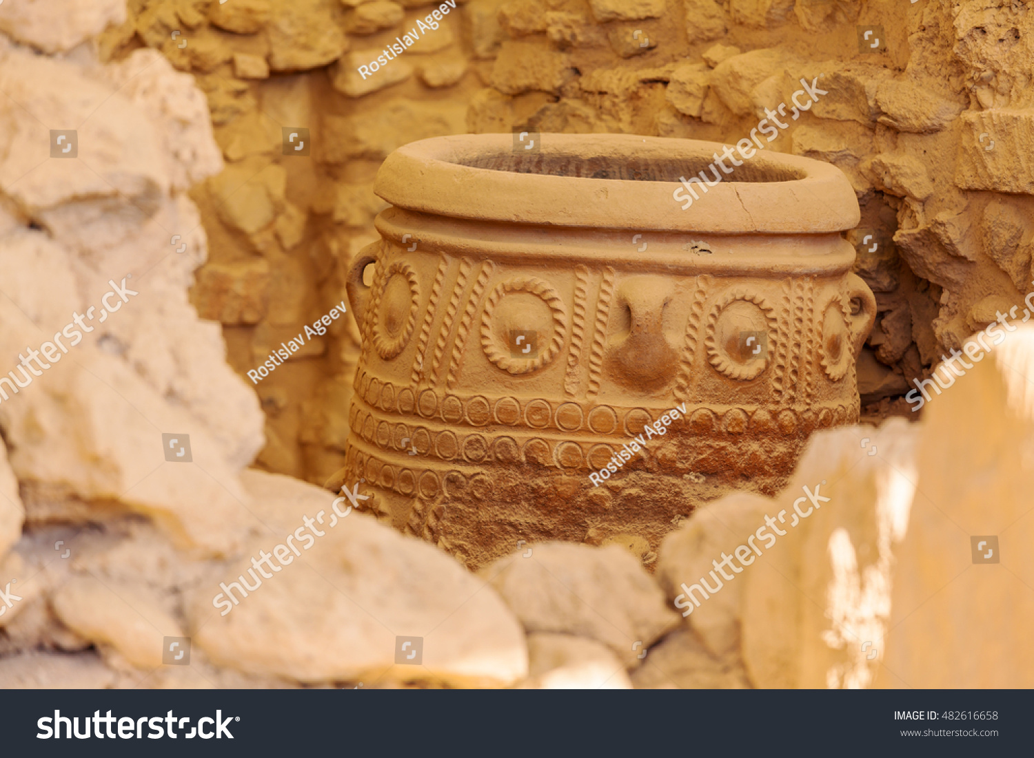 Pithoi Storage Jars Ruins Knossos Palace Stock Photo 482616658 ...