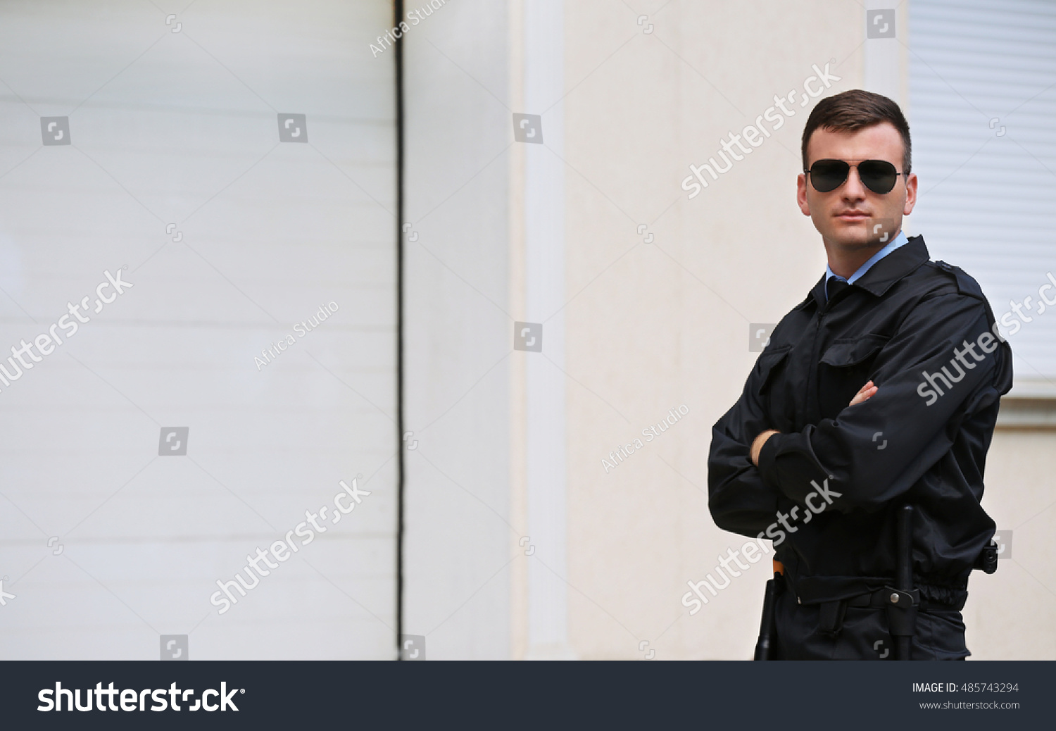 Male Security Guard Outdoors Stock Photo 485743294 | Shutterstock