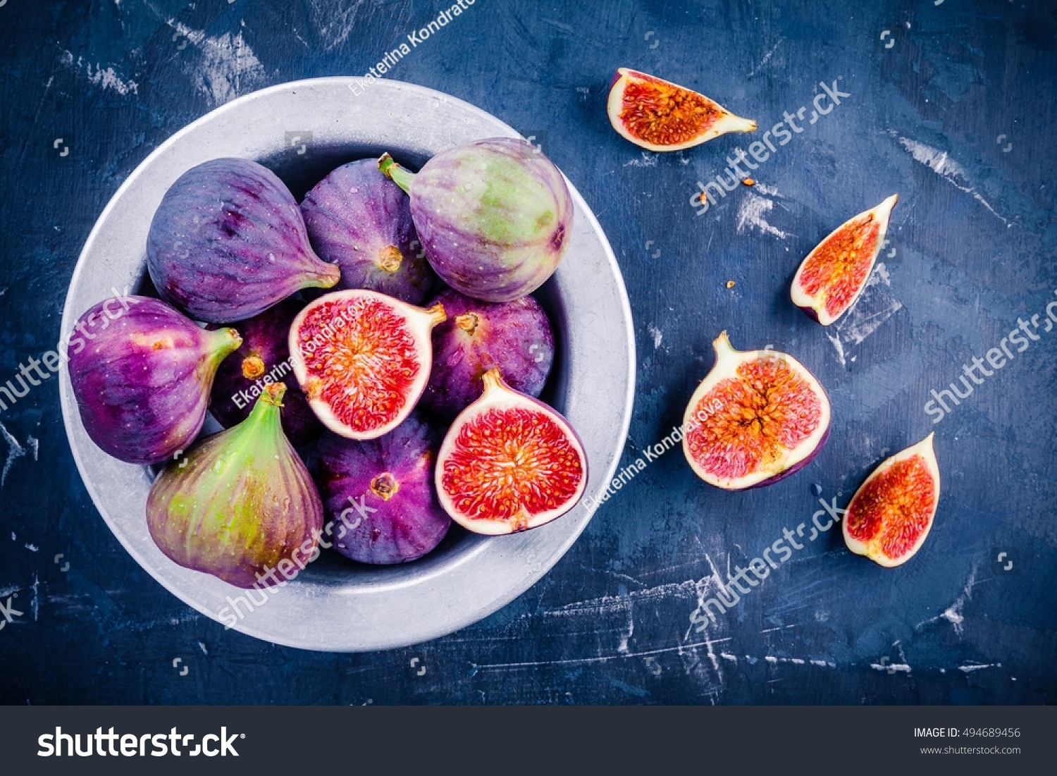 Fresh Ripe Figs Bowl On Dark Stock Photo 494689456 | Shutterstock