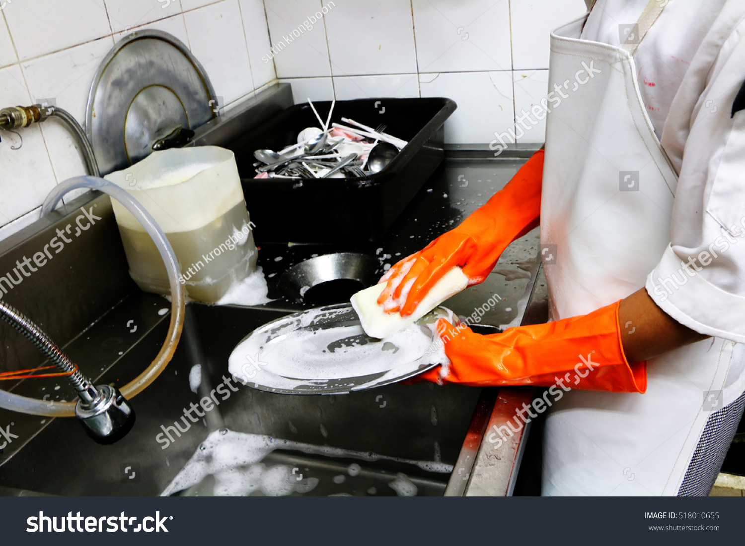 Washing Disheshands Washing Disk Close Stock Photo 518010655 | Shutterstock