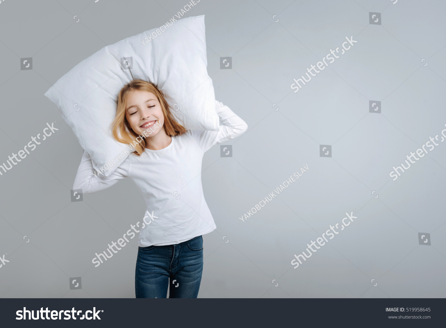 Smiling Cute Girl Holding Pillow Stock Photo 519958645 | Shutterstock