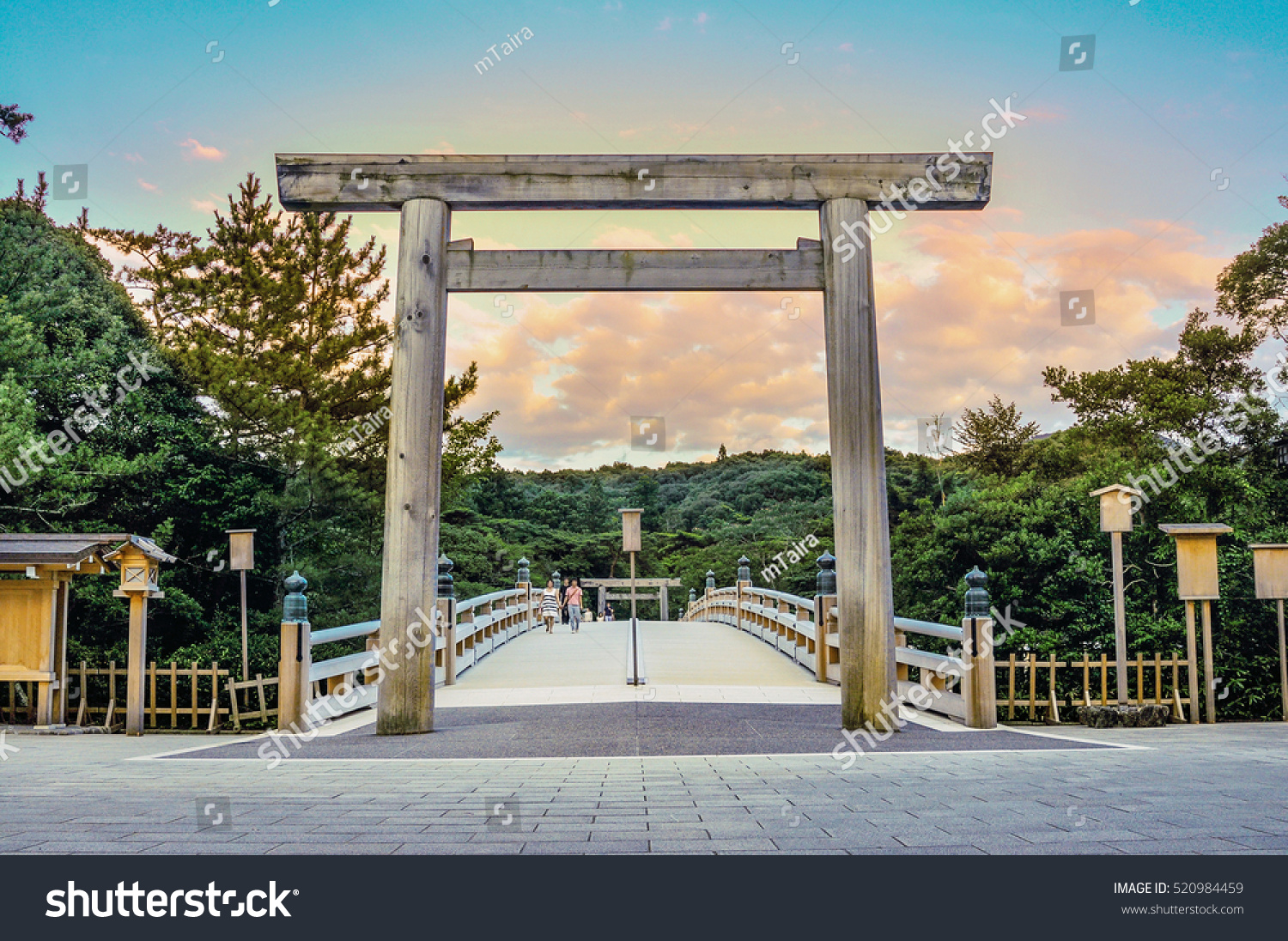 2 350件の 伊勢神宮 の画像 写真素材 ベクター画像 Shutterstock