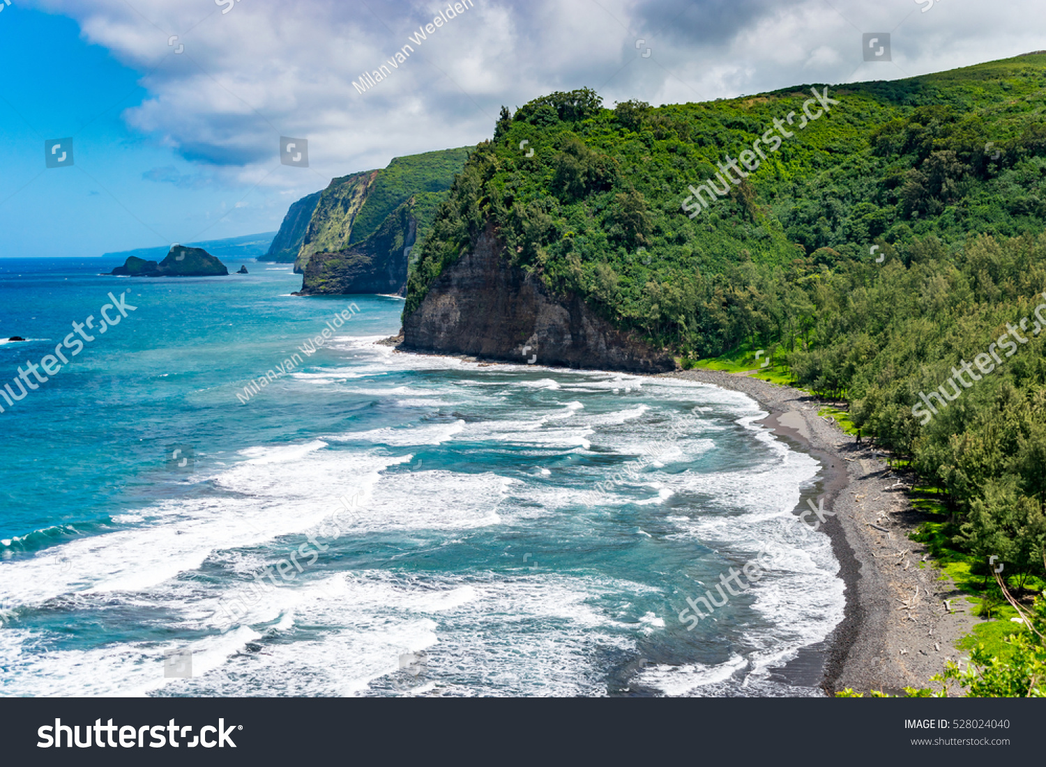 449 Big Island Pololu Images, Stock Photos & Vectors | Shutterstock