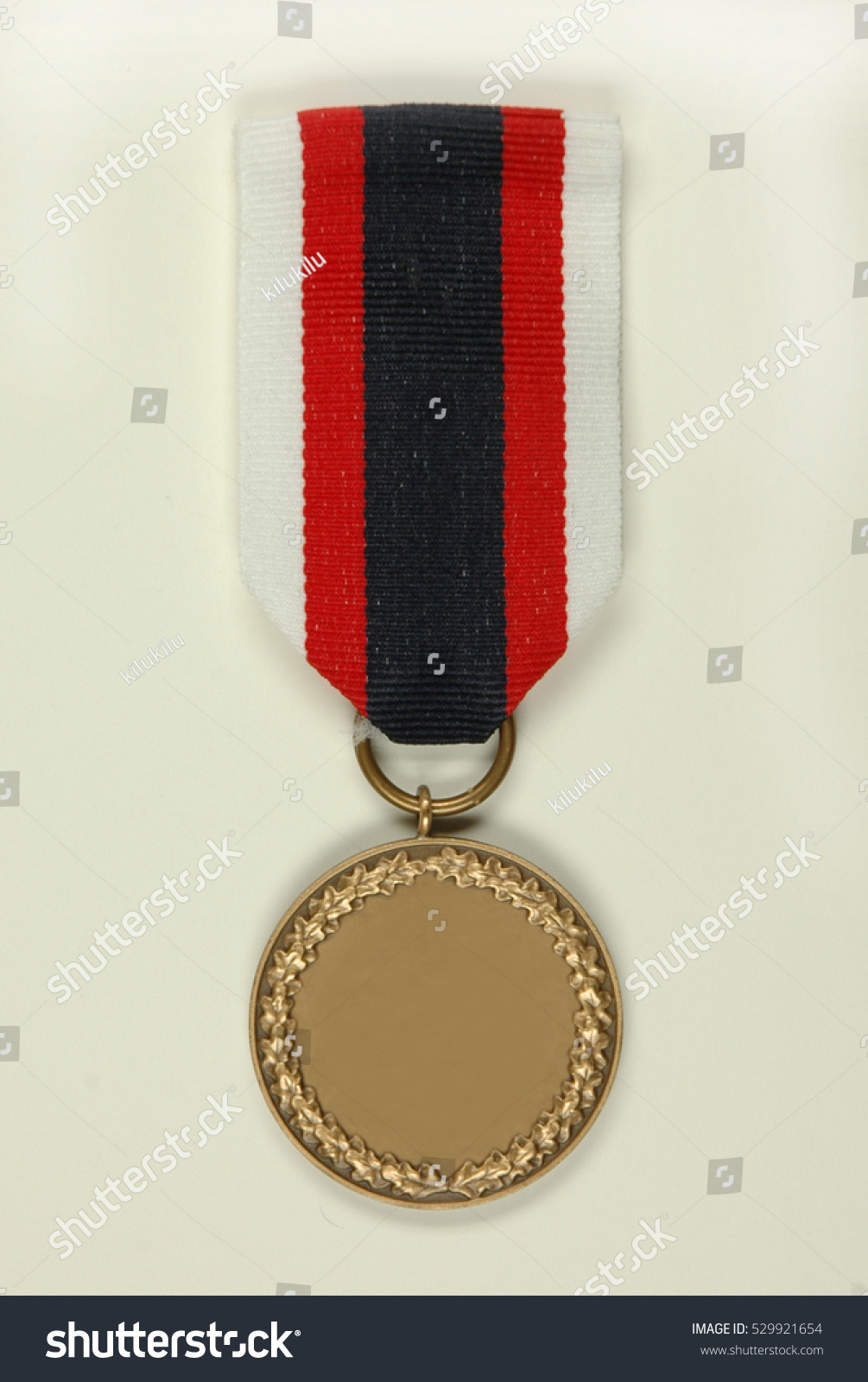 Blank Medal On White Background Stock Photo 529921654 | Shutterstock