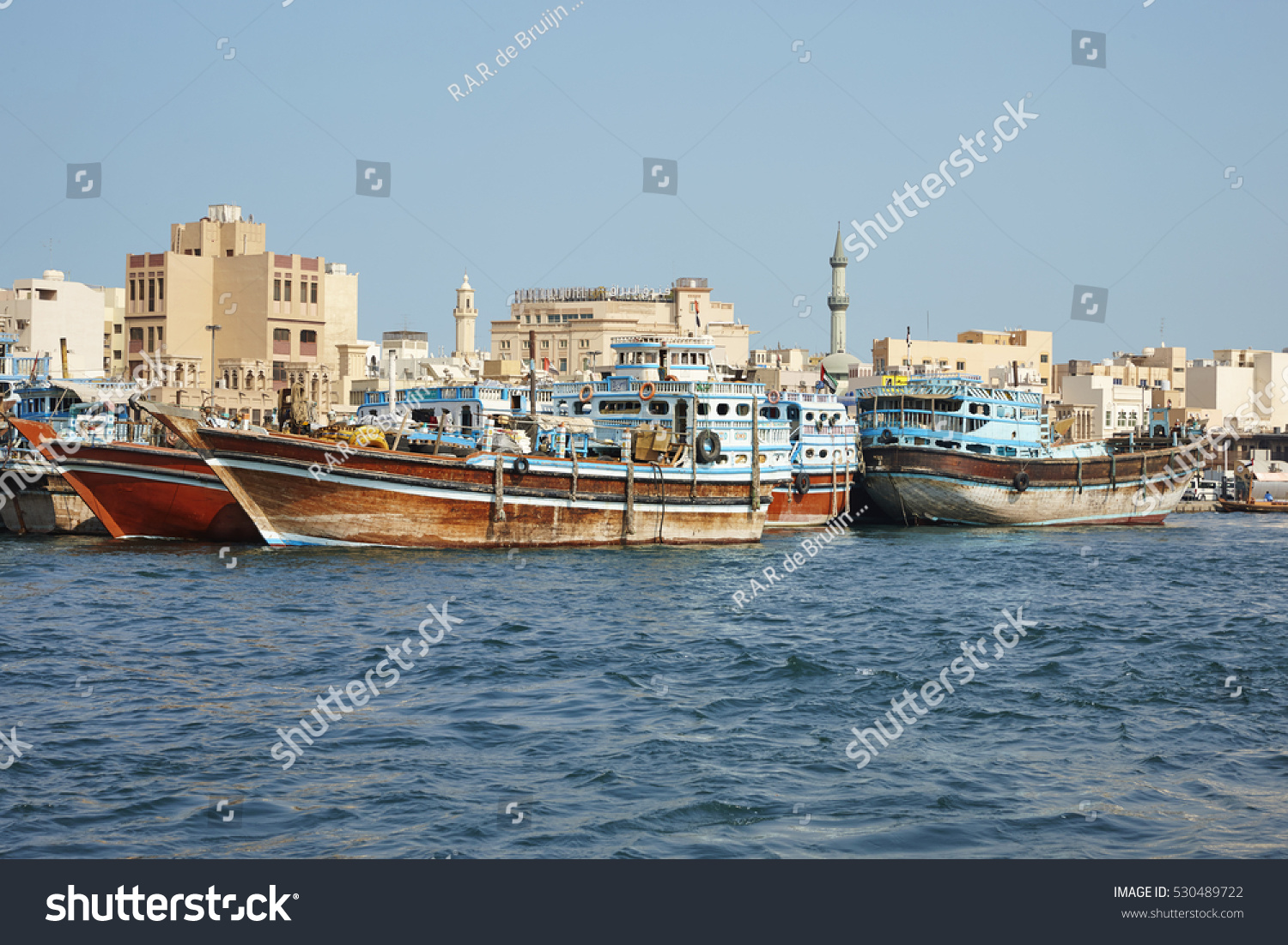 Harbor Old Dubai Wooden Ships United Stock Photo 530489722 | Shutterstock