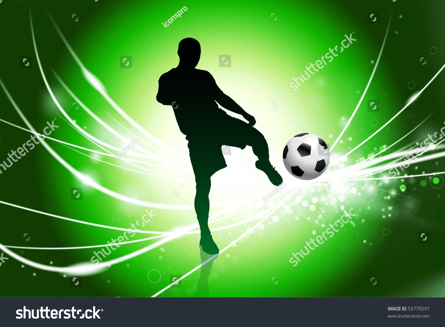 Футболист на зеленом фоне