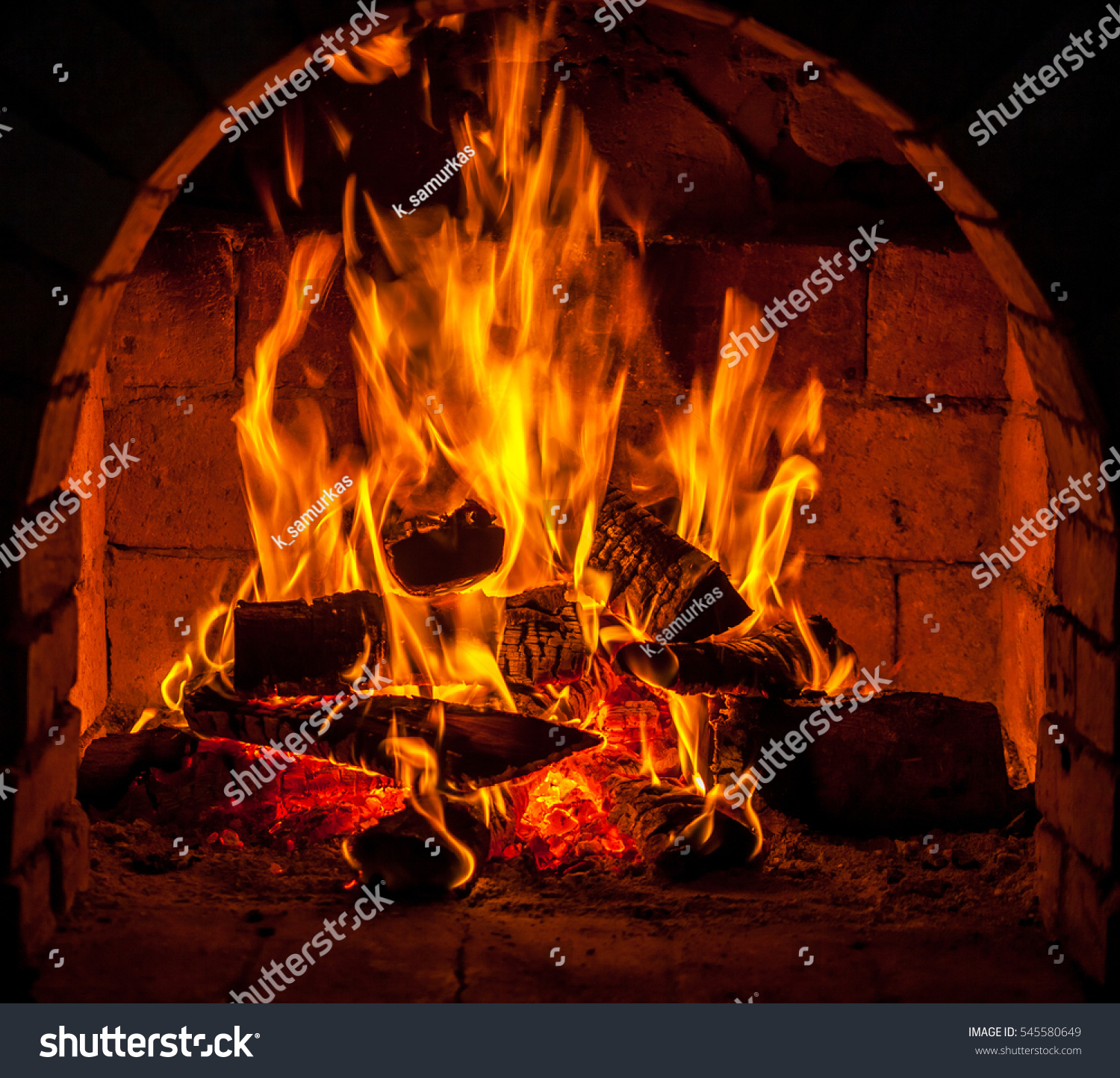 Fire Burns Fireplace Stock Photo 545580649 | Shutterstock