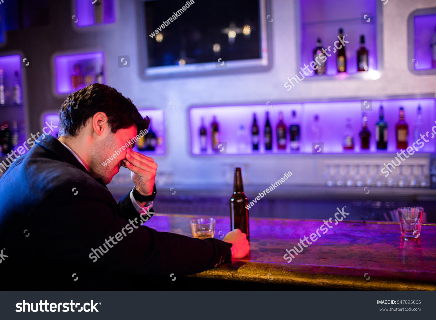 Depressed Man Having Beer Bar Counter Stock Photo 547895065 | Shutterstock