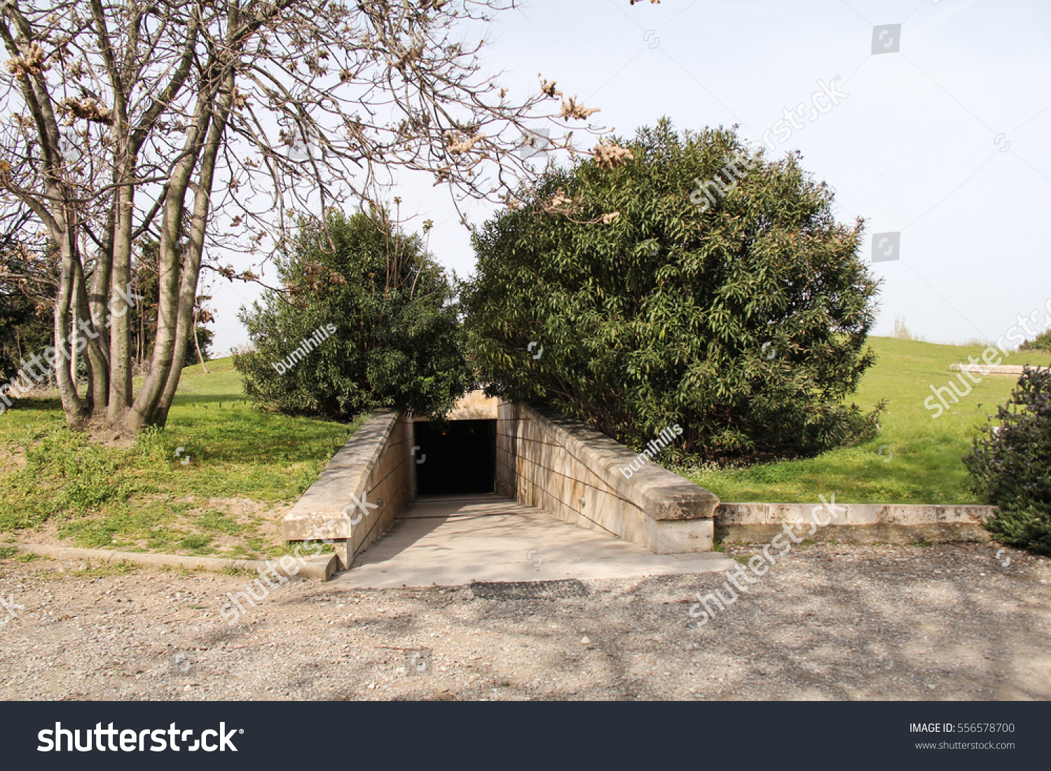 philip ii of macedon tomb