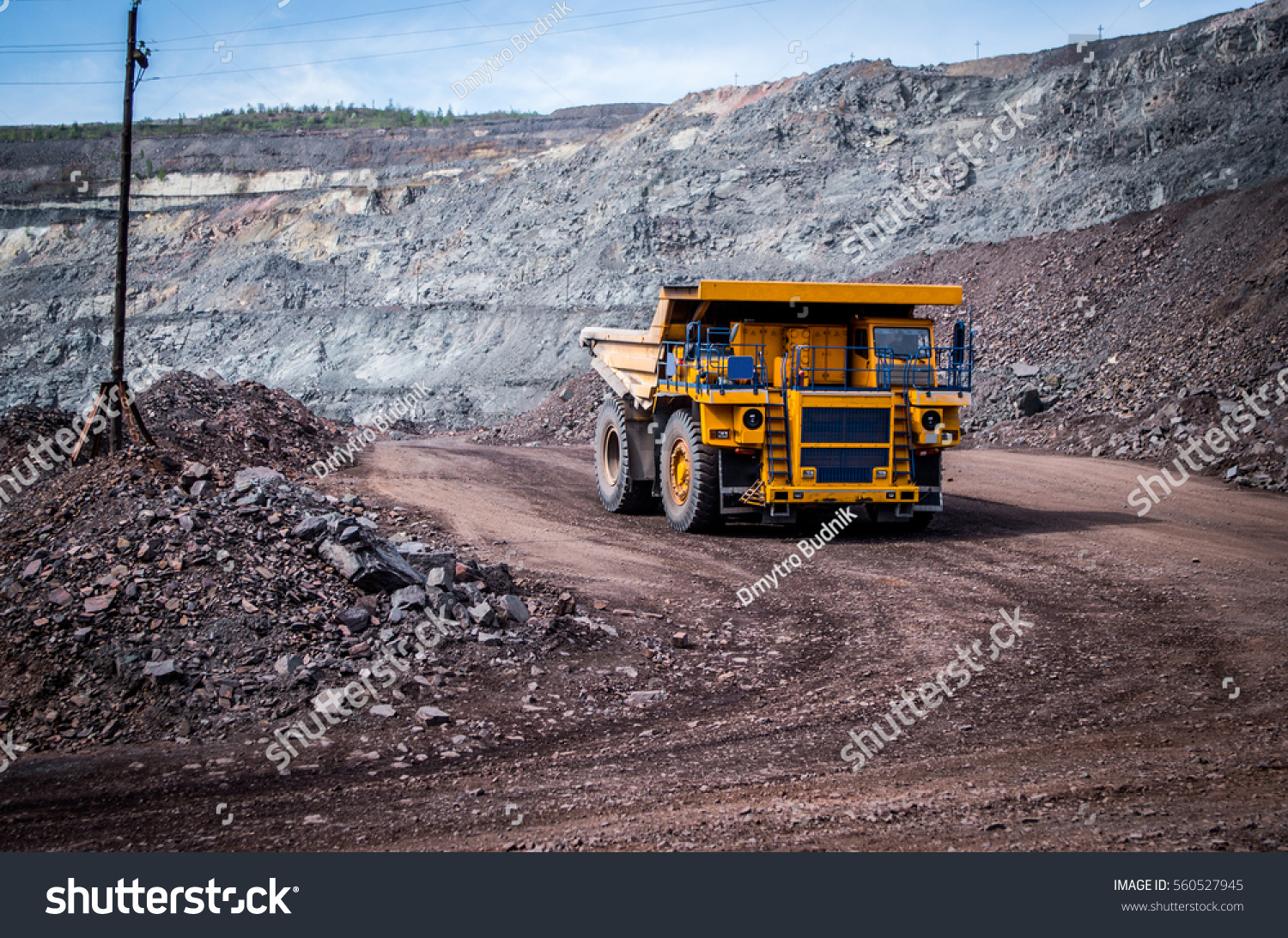 Processes Extraction Iron Ore Mine Stock Photo 560527945 | Shutterstock