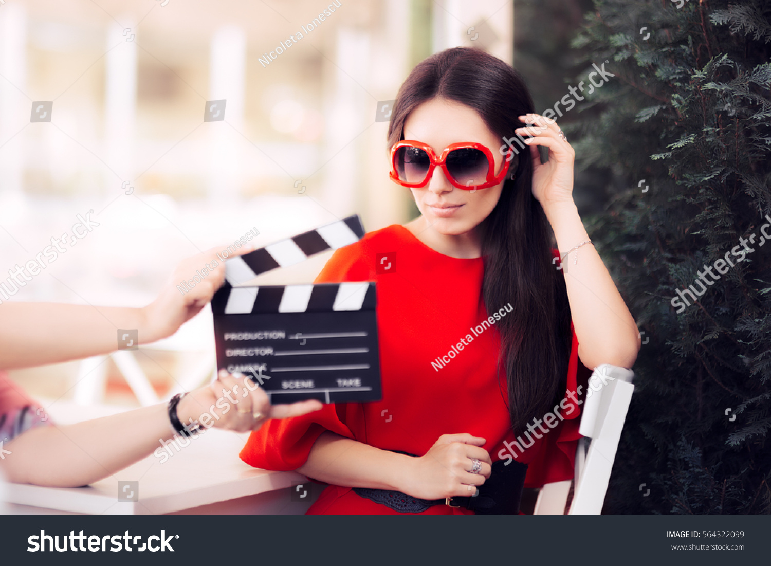 Actress Oversized Sunglasses Shooting Movie Scene Stock Photo 564322099 ...