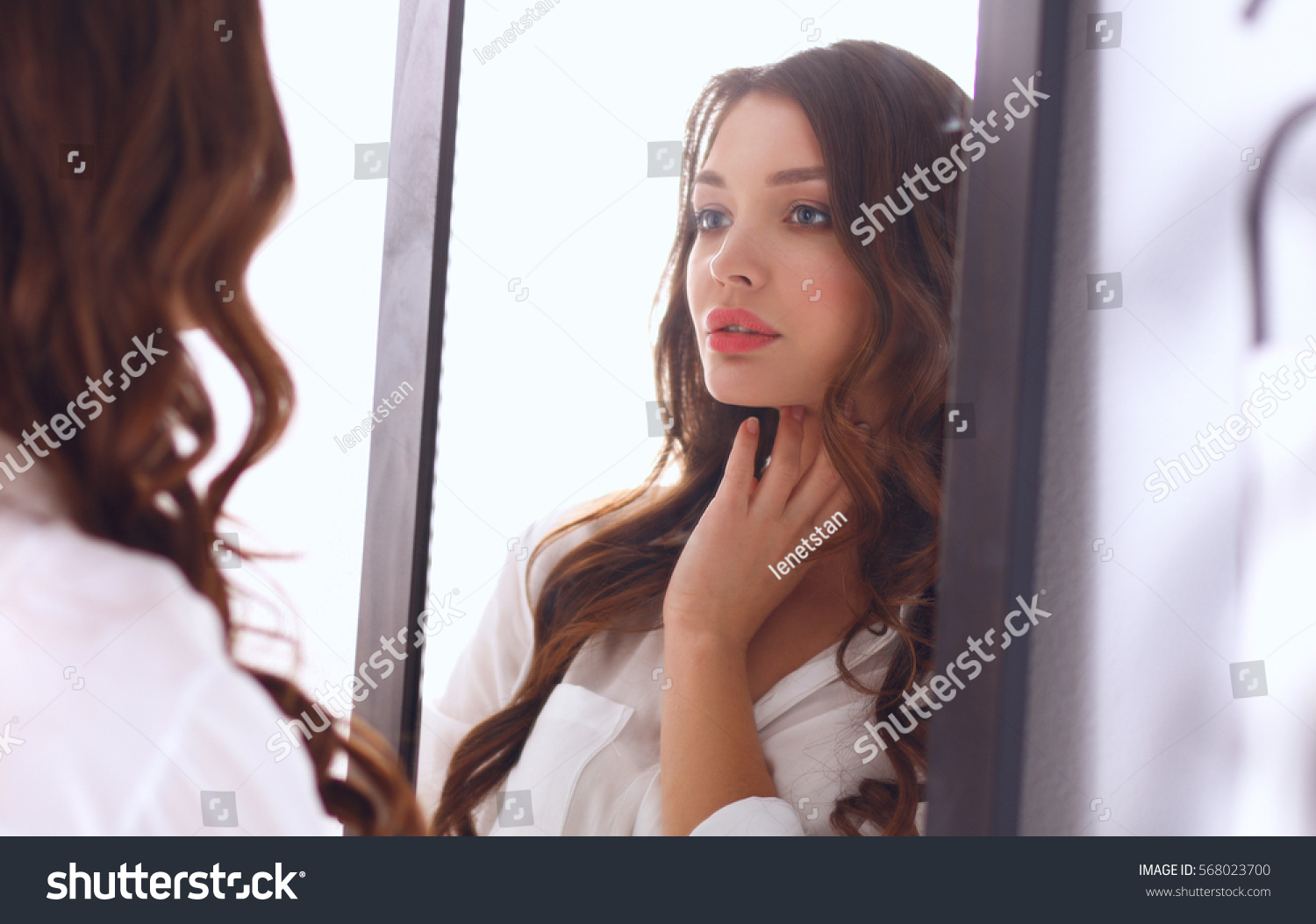 Young Woman Looking Herself Reflection Mirror Stock Photo 568023700 ...