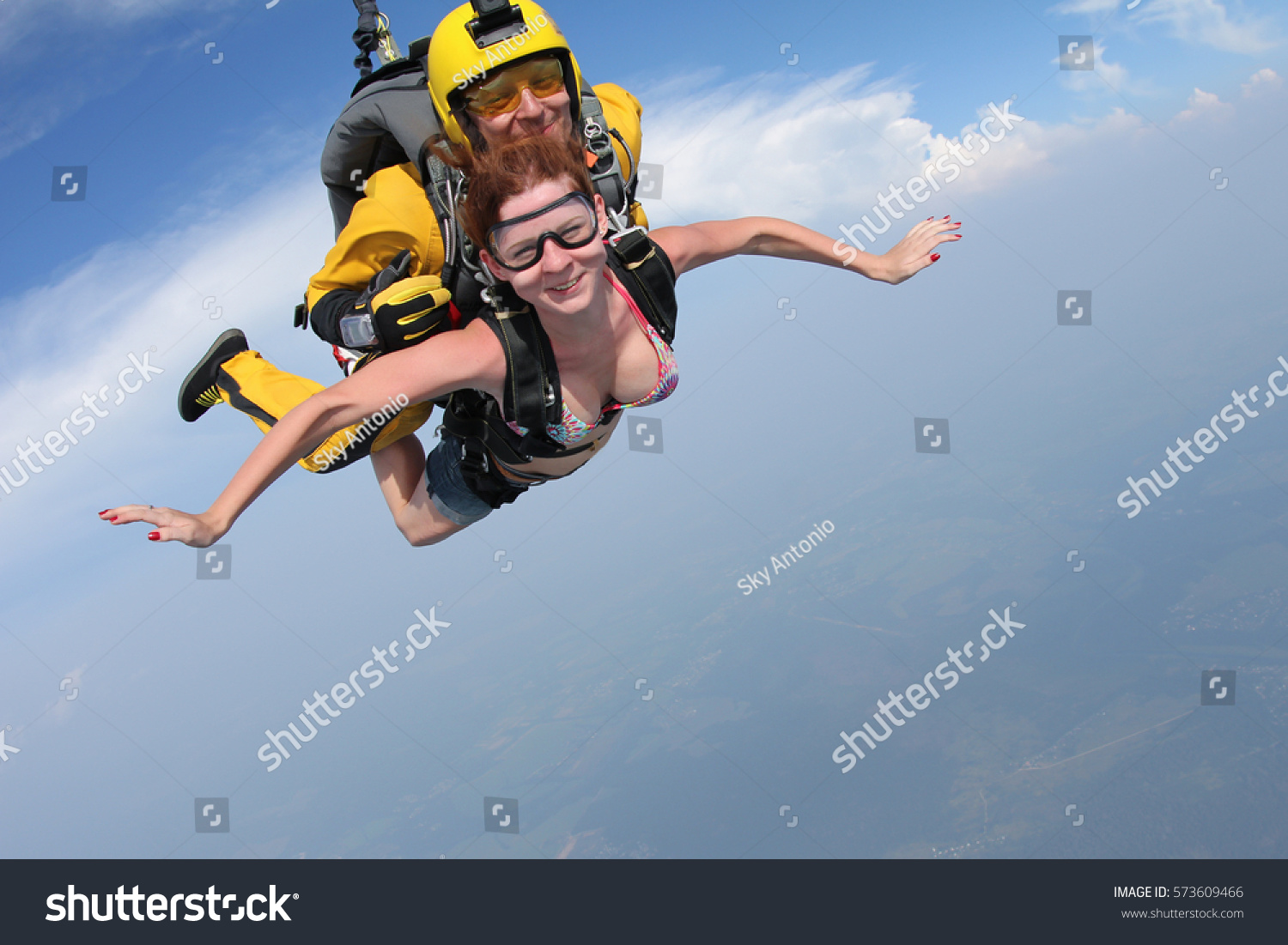 Fucking While Sky Diving