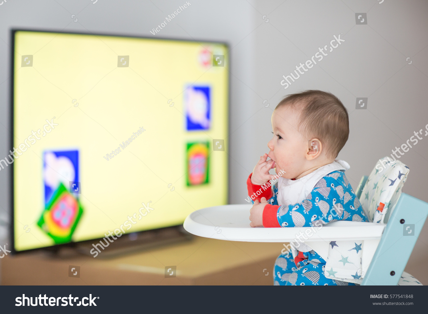 Baby Watching Cartoons On Tv 6 Stock Photo 577541848 | Shutterstock