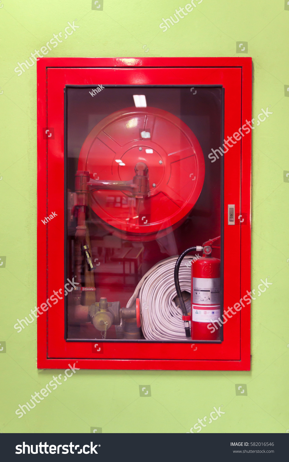 Fire Hose Cabinet Stock Photo 582016546 | Shutterstock