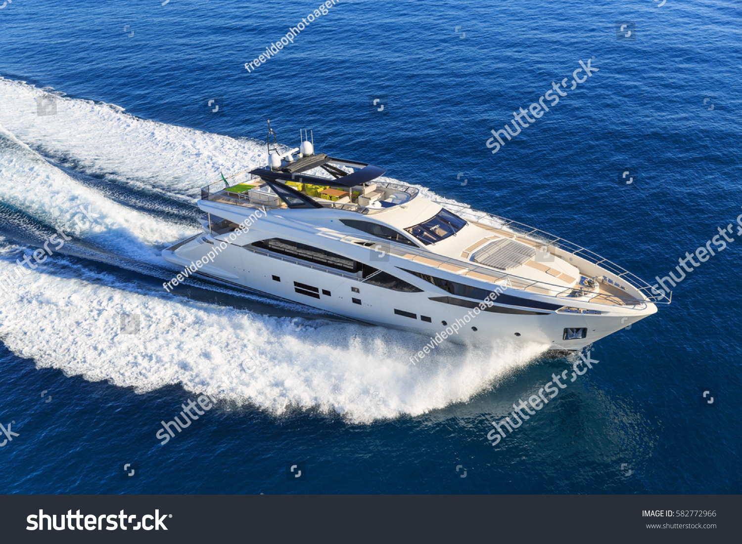luxury yacht shipyard italy