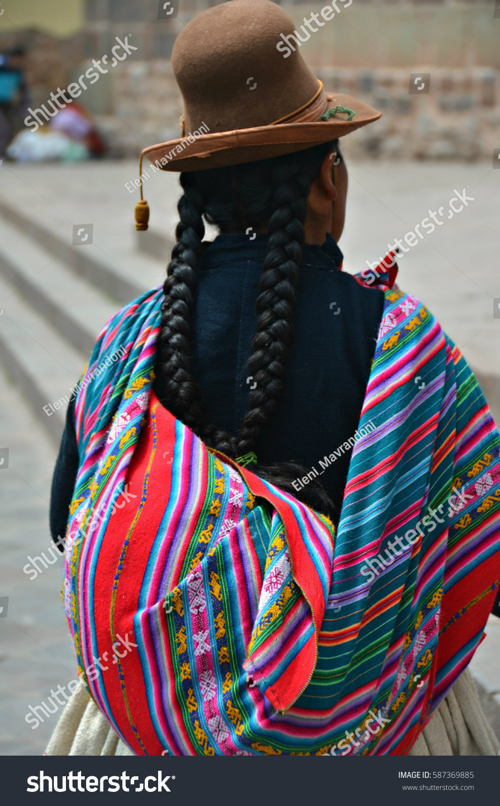 peruvian women hair