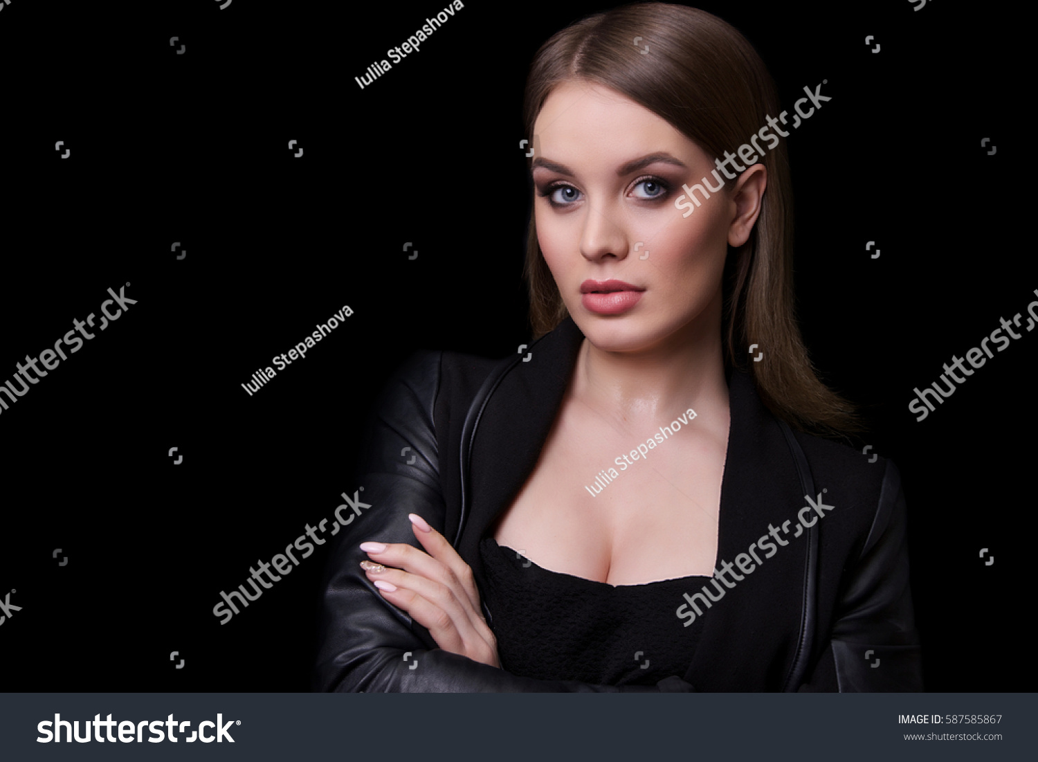 Beauty Fashion Model Woman Portrait Concept Foto Stok 587585867