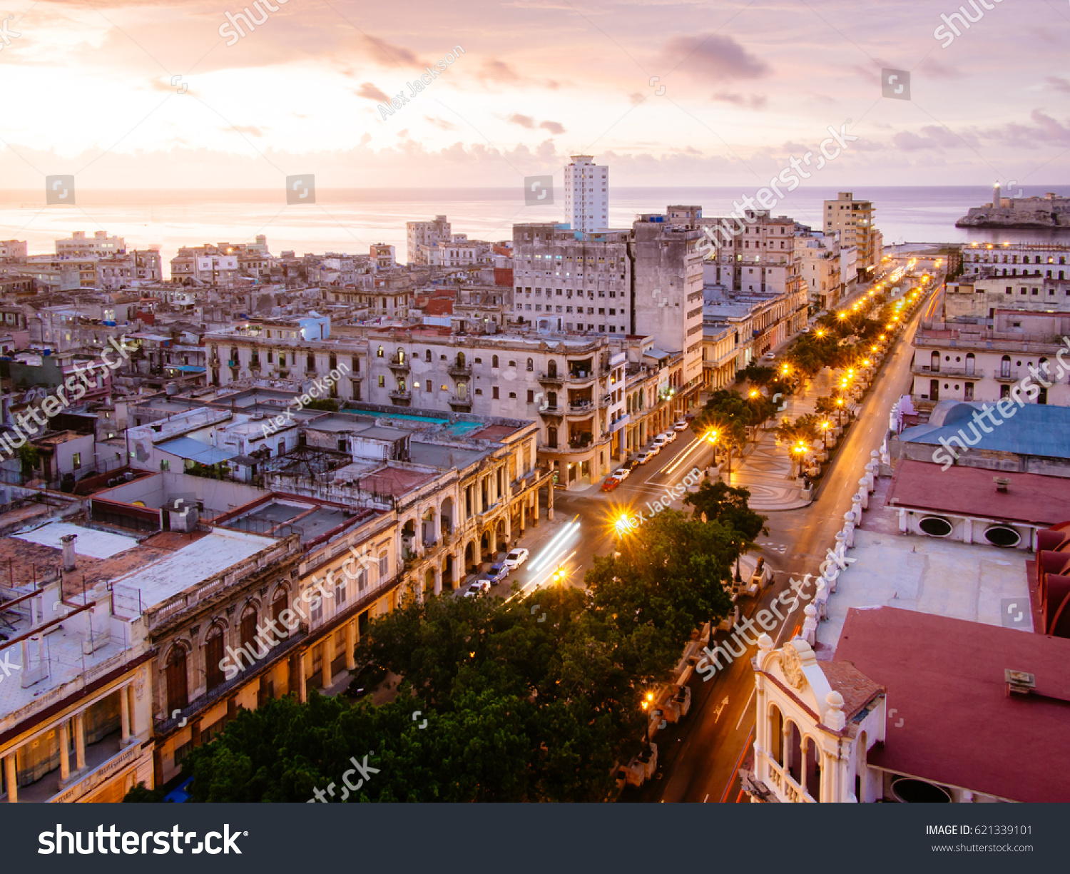 Havana Dusk Stock Photo 621339101 | Shutterstock