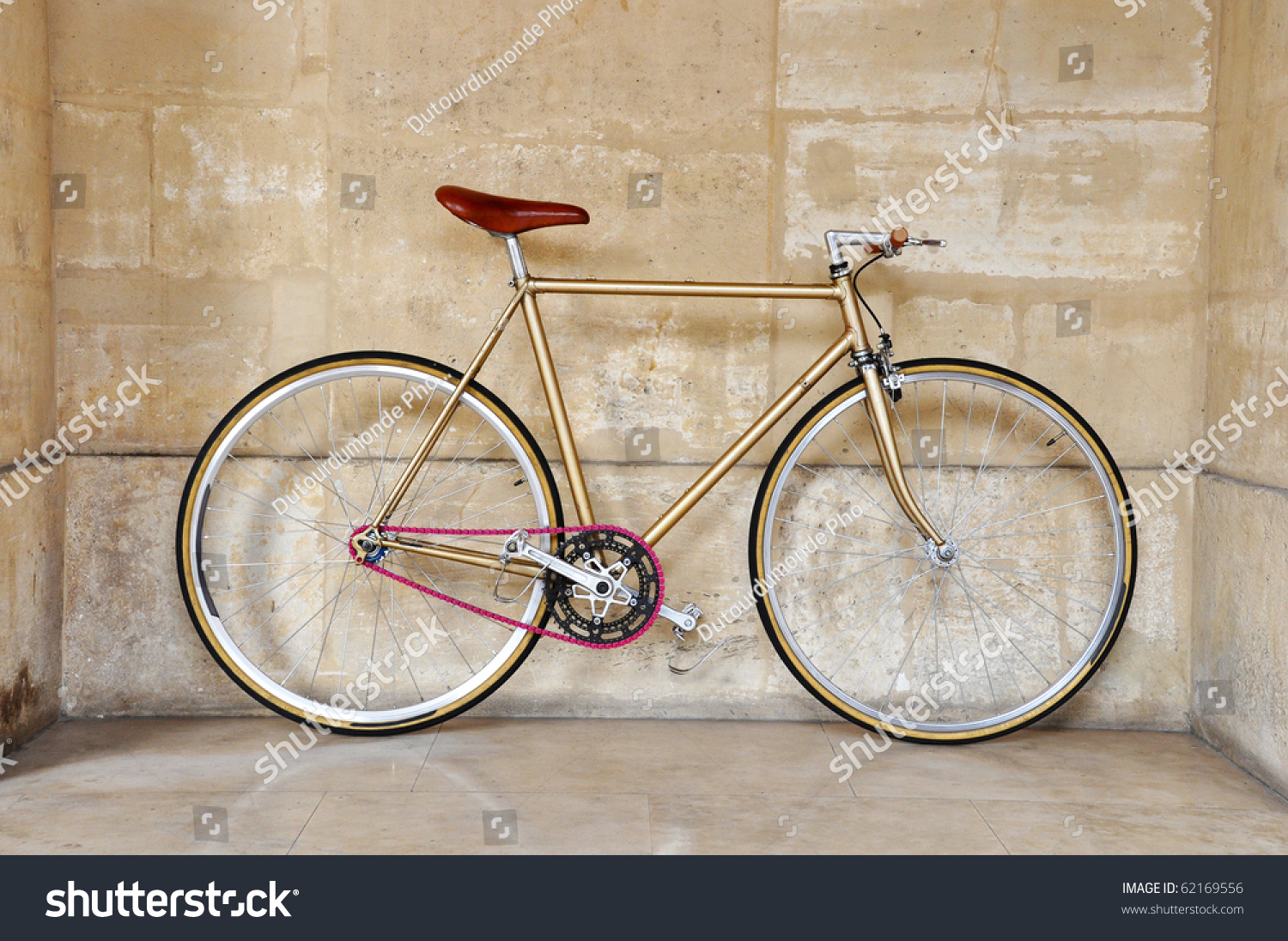 golden fixed gear