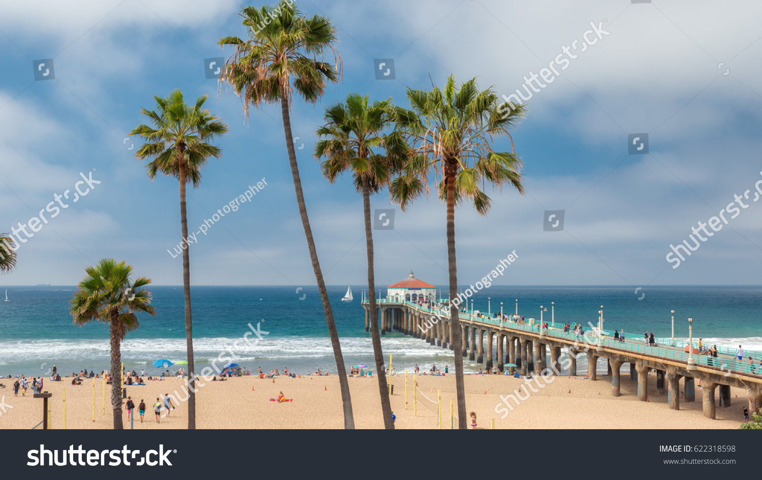 Palm Trees On Manhattan Beach Los Stock Photo 622318598 | Shutterstock