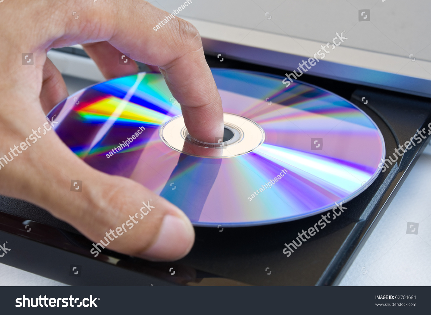 Компакт диск предназначена информации. Лазерный компакт-диск (CD, CD-ROM).. Оптический диск. Лазерно оптические диски это. Лазерный диск.