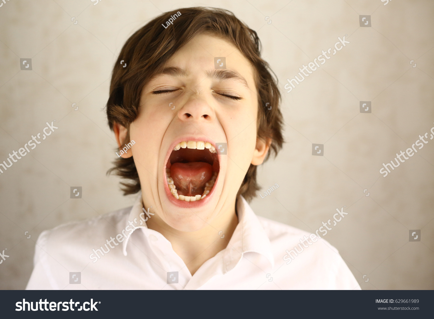 Teenager Boy Yawning Open Mouth Close Stock Photo 629661989 | Shutterstock