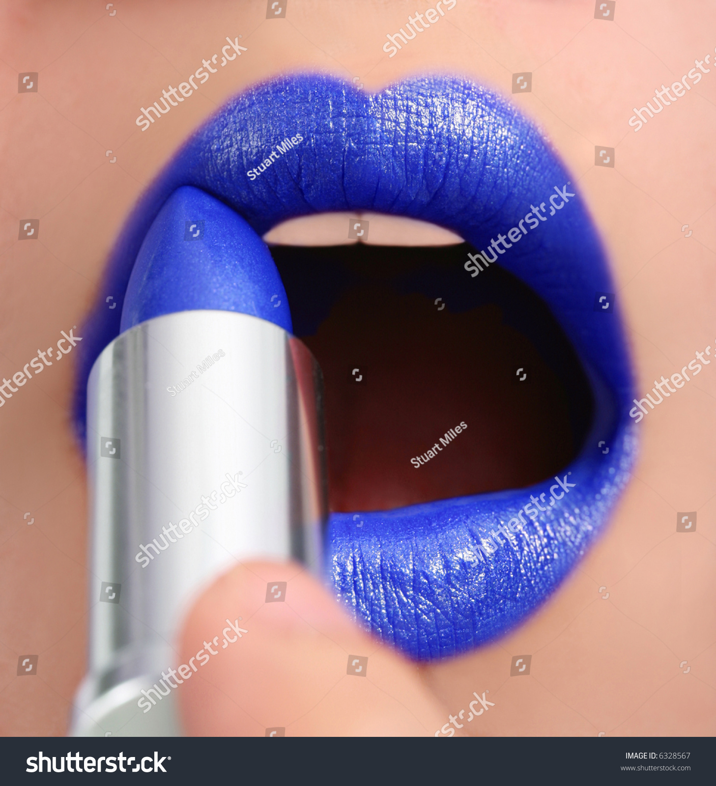 silver blue lipstick