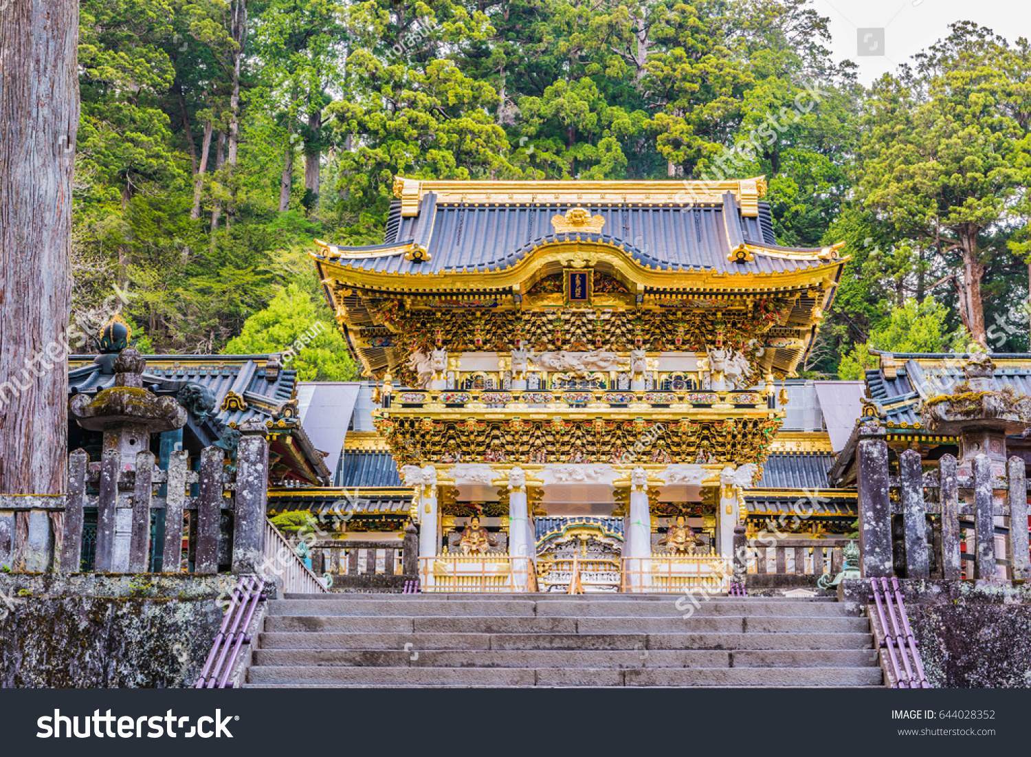 Light Yomeimon Gate Nikko Toshogu Shrine Stock Photo 644028352 ...