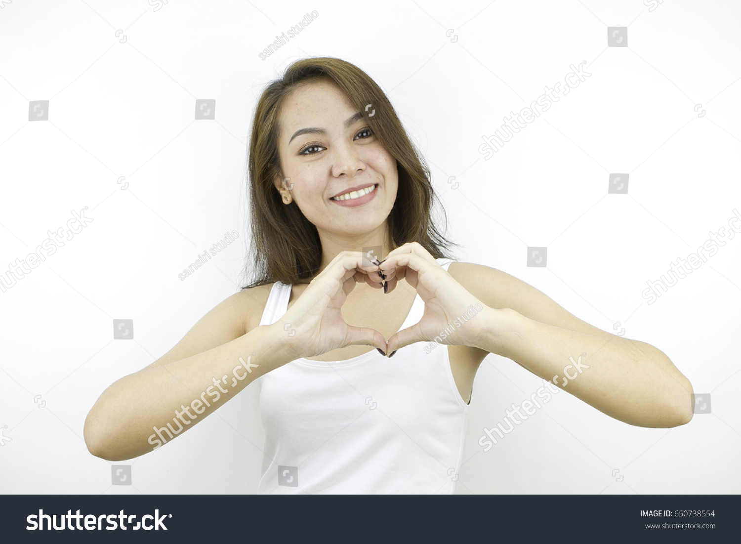 https://image.shutterstock.com/shutterstock/photos/650738554/display_1500/stock-photo-heart-or-love-sign-by-two-hands-with-lovely-face-pose-by-lifestyle-of-asian-beautiful-woman-650738554.jpg