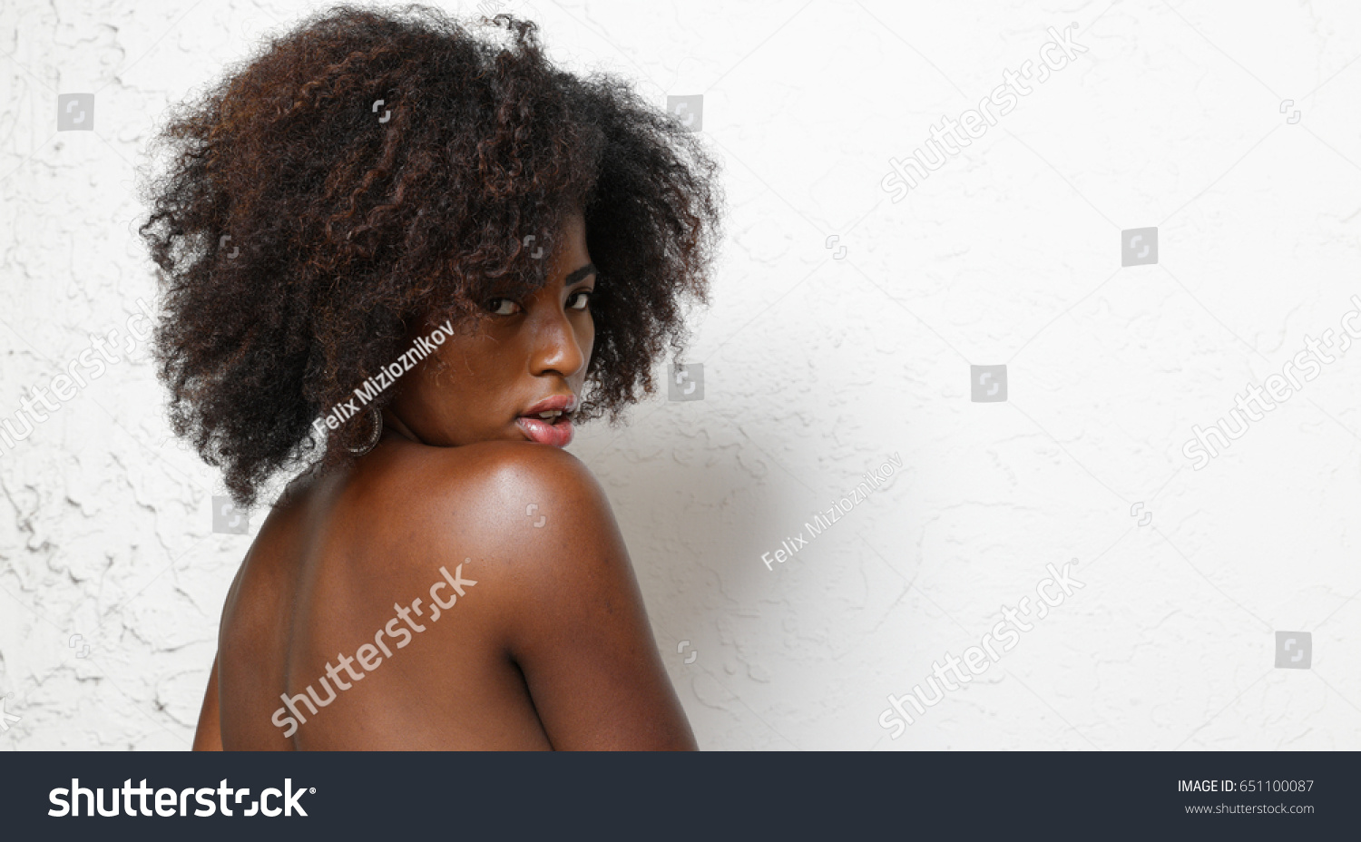 Nude Woman Facing Away Camera Glancing Stock Photo 651100087 Shutterstock