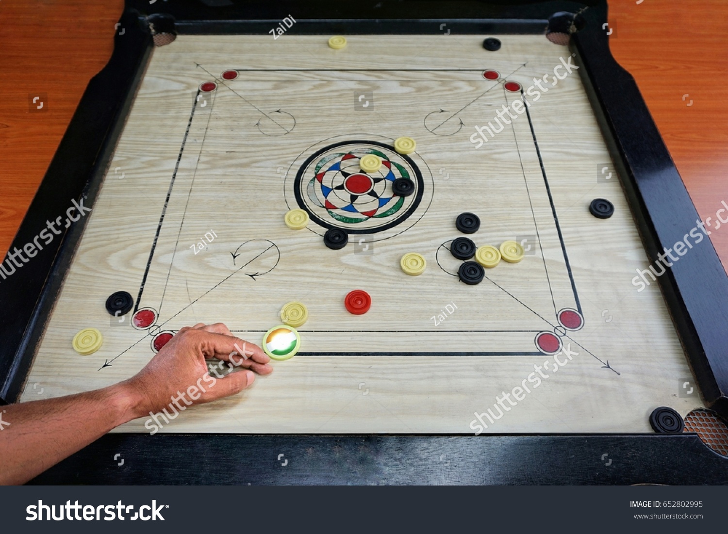 Game Carrom Pieces Carrom Man On Stock Photo 652802995 | Shutterstock