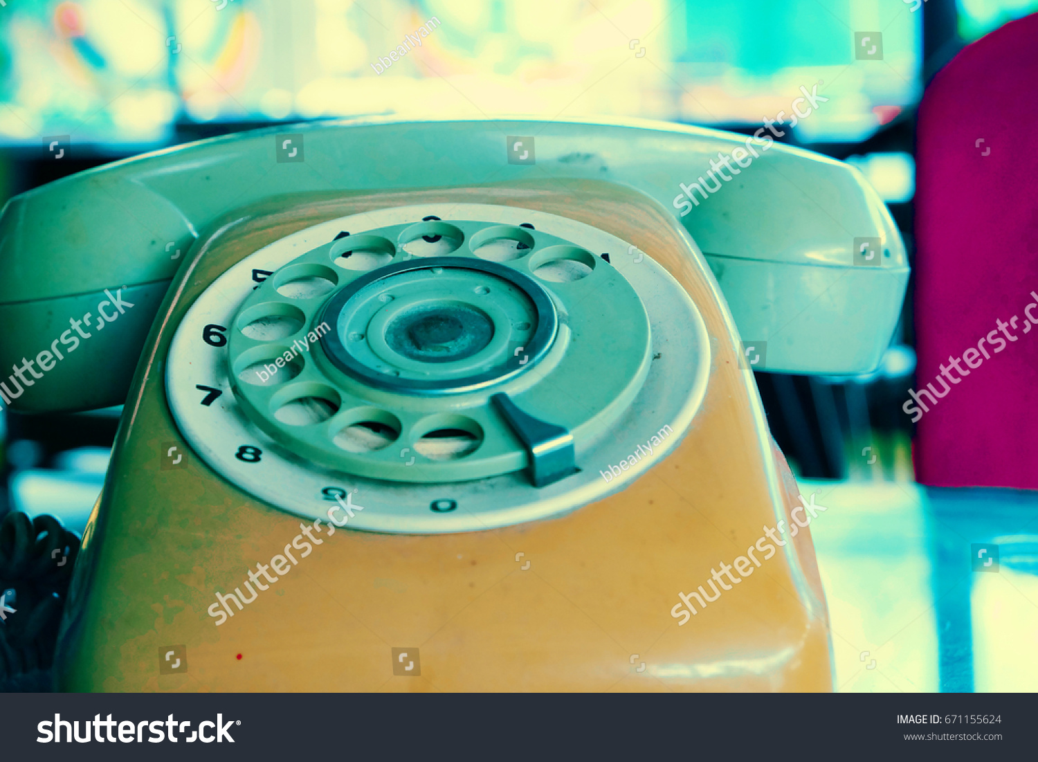 Vintage Telephone Rotary Dial Mechanism Stock Photo 671155624 ...