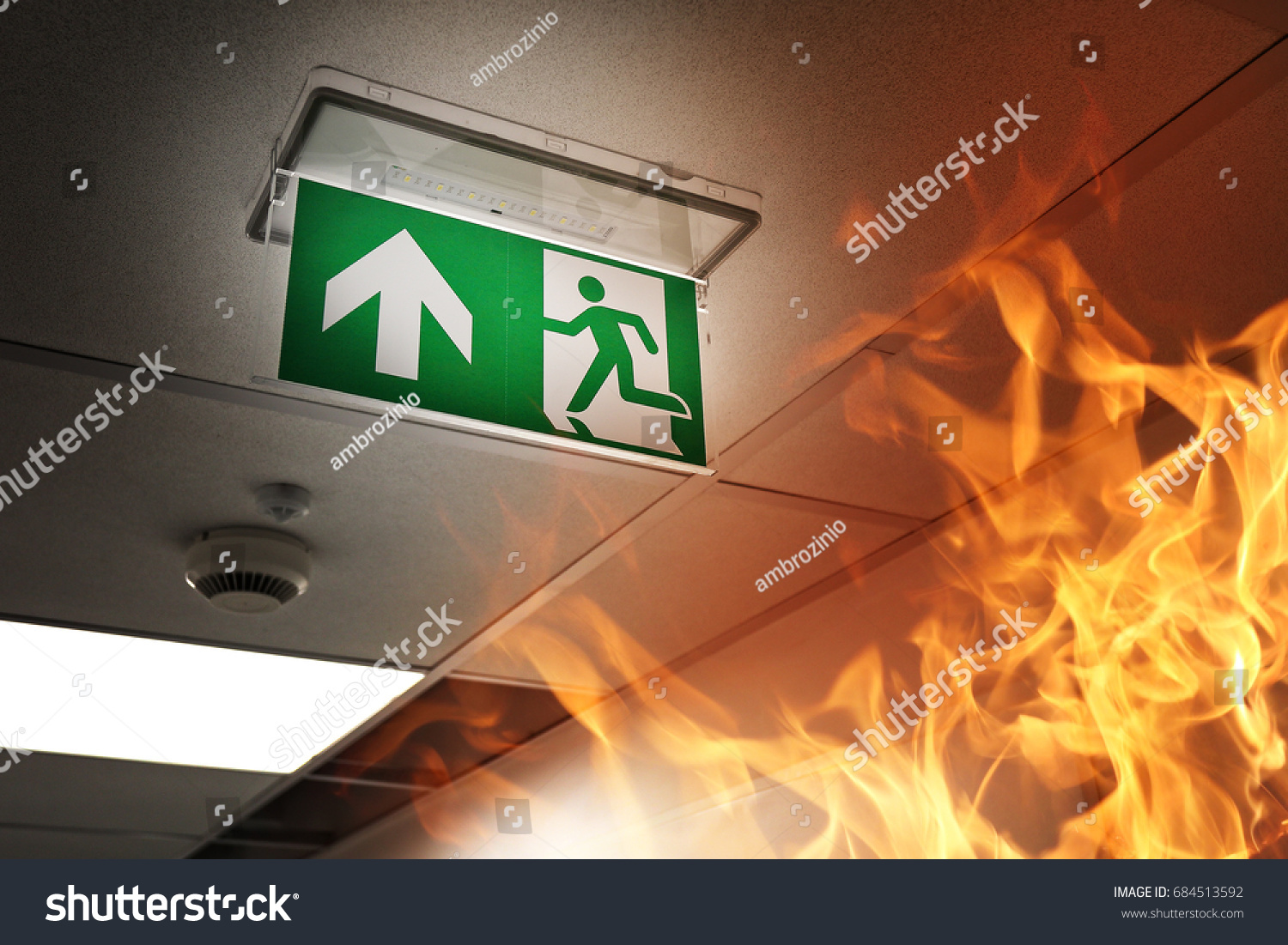 24,843 Office building on fire Images, Stock Photos & Vectors