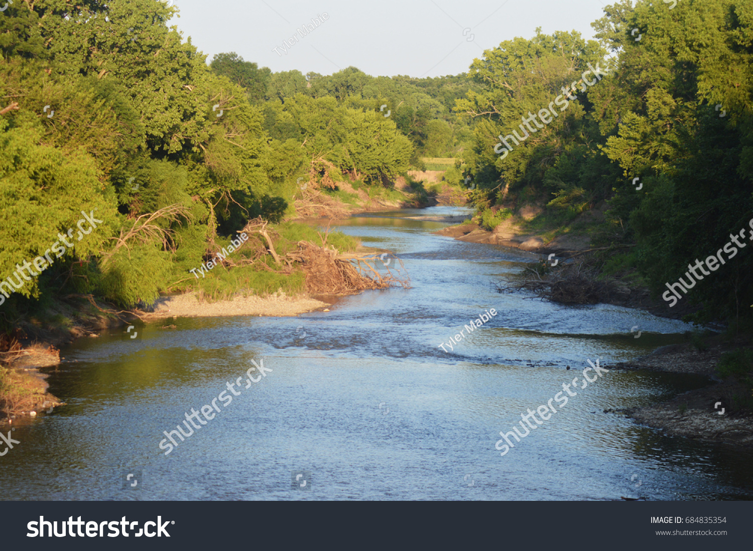 1 196 Kansas River Images Stock Photos Vectors Shutterstock   Stock Photo Winding Kansas River 684835354 