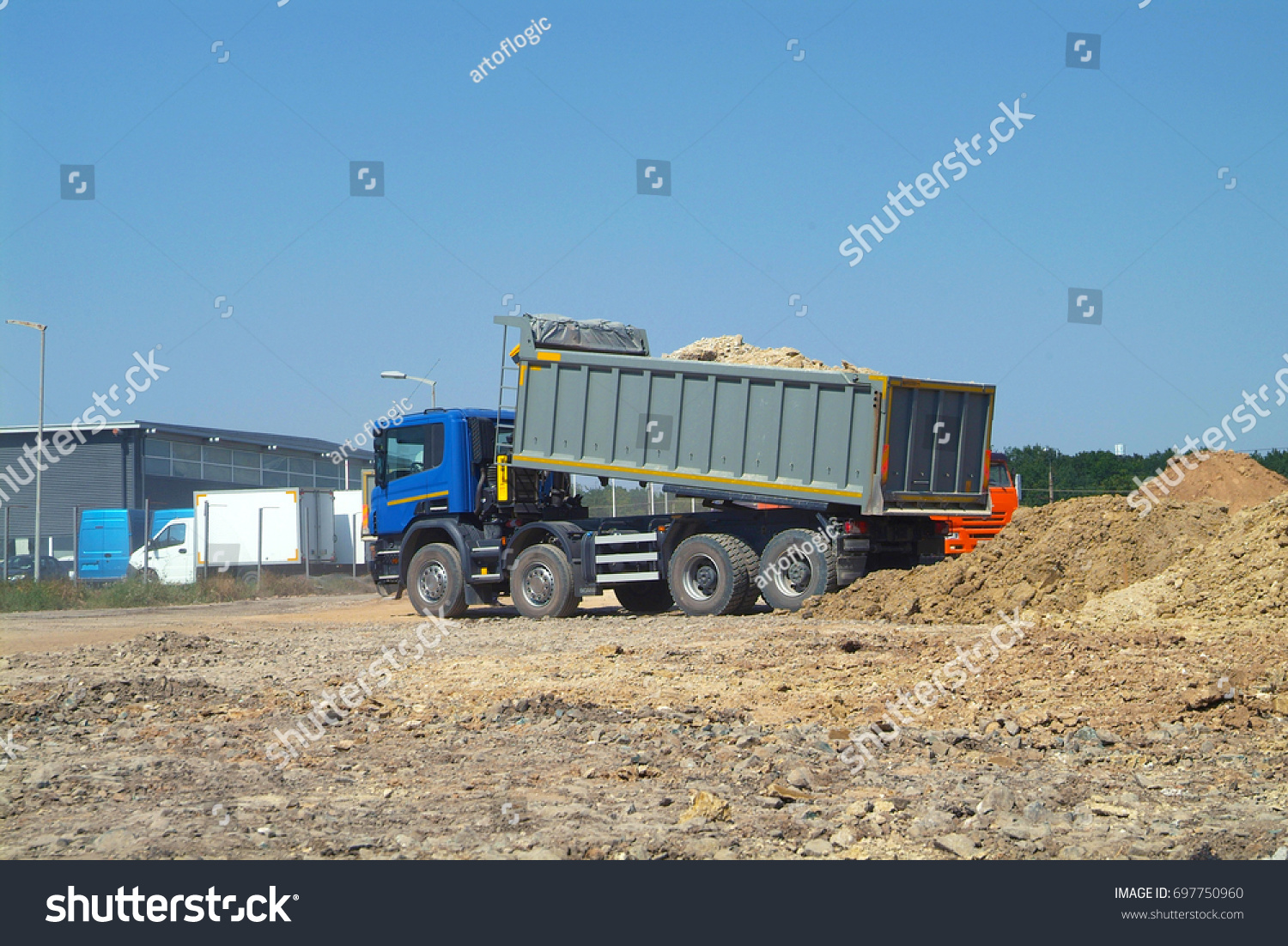 K14025 Tipping Gravel/Sand Truck 